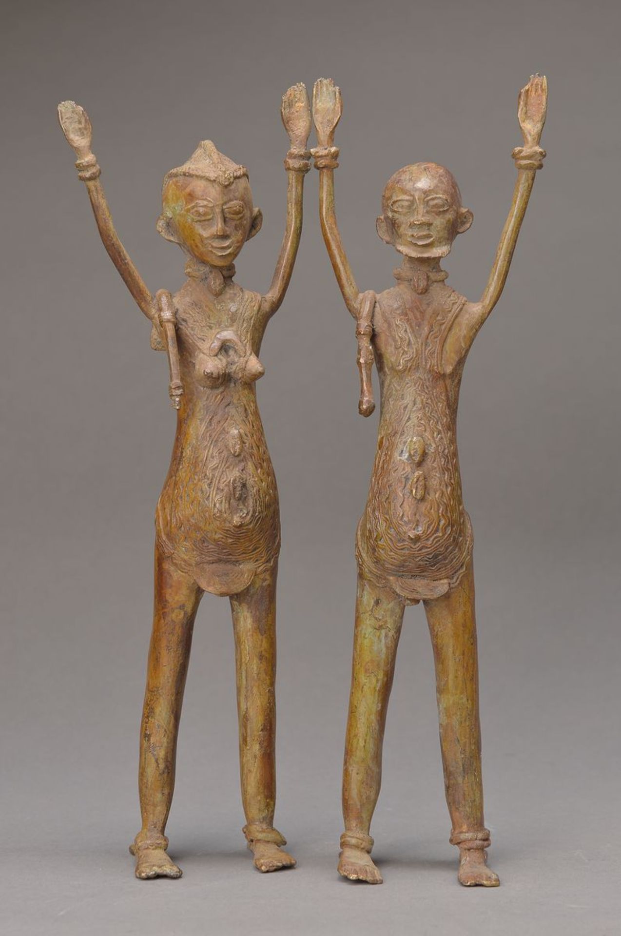 Paar Bronzefiguren, Dogon, Mali, ca. 40-50 Jahre alt, Bronze braun patiniert, Pärchen mit