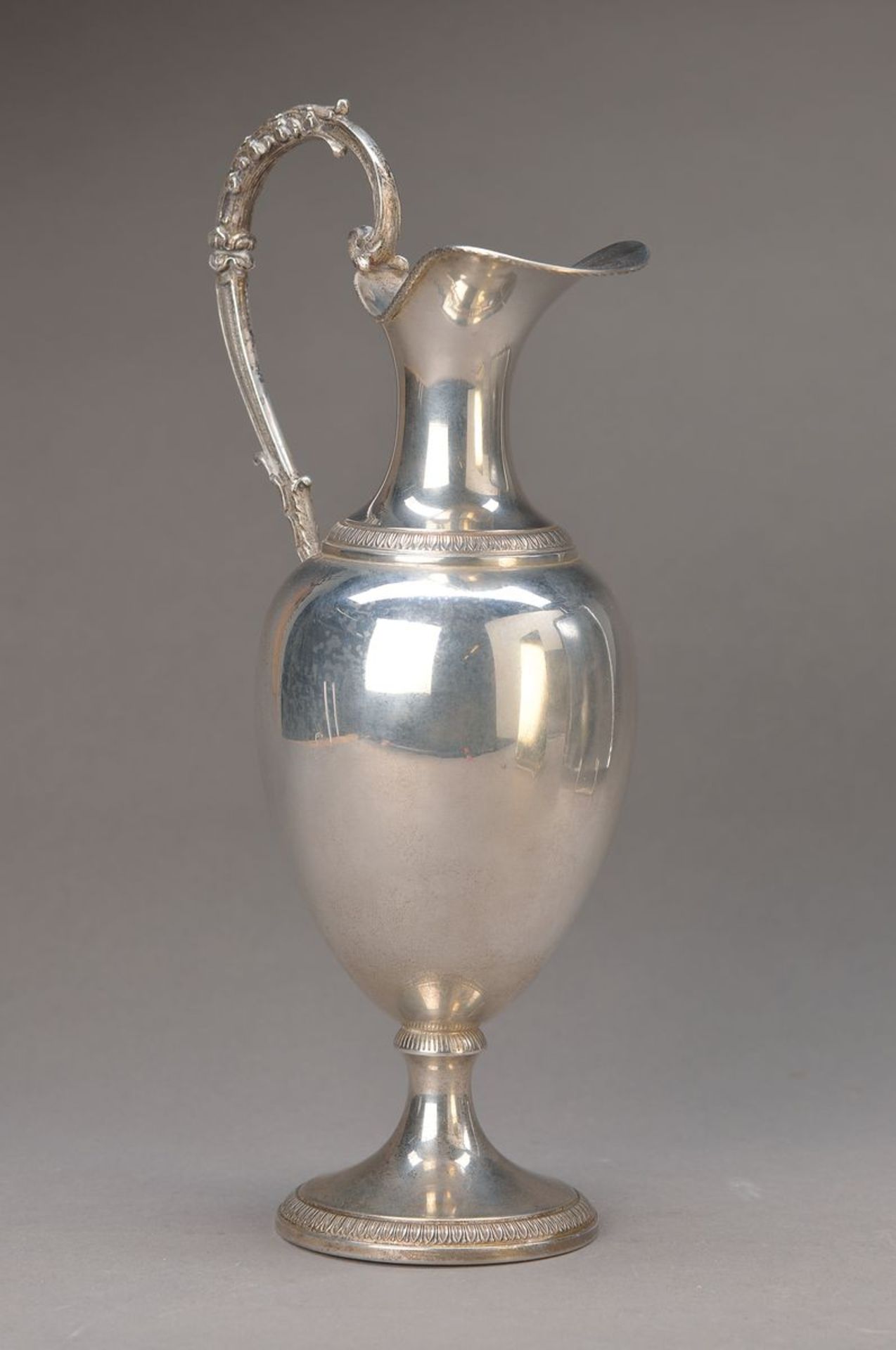Karaffe, Italien, 20. Jh., klassizistischer Stil, 800er Silber, Gewicht ca. 450g, H. 31.5