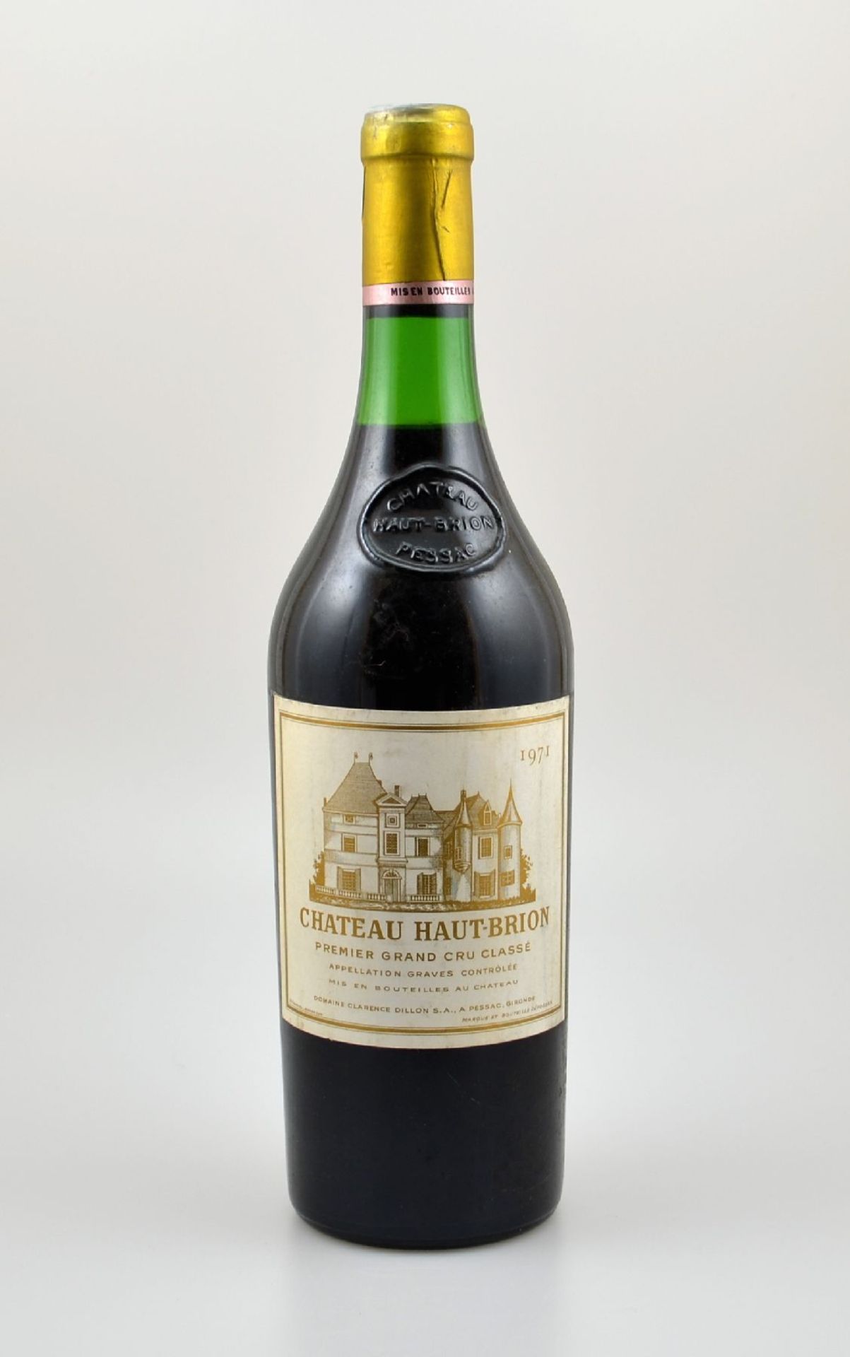 1 Flasche 1971 Chateau Haut-Brion, Pessac-Leognan, Premier Grand Cru Classe, Abstand zwischen Kapsel