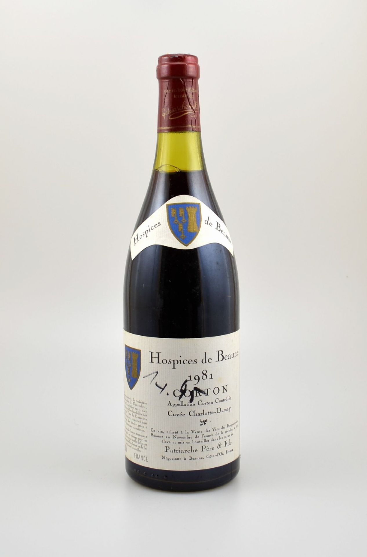 1 Flasche 1981 Hospices de Beaune, Corton, ca. 75 cl, Abstand zwischen Kapsel und Wein: ca. 2,5