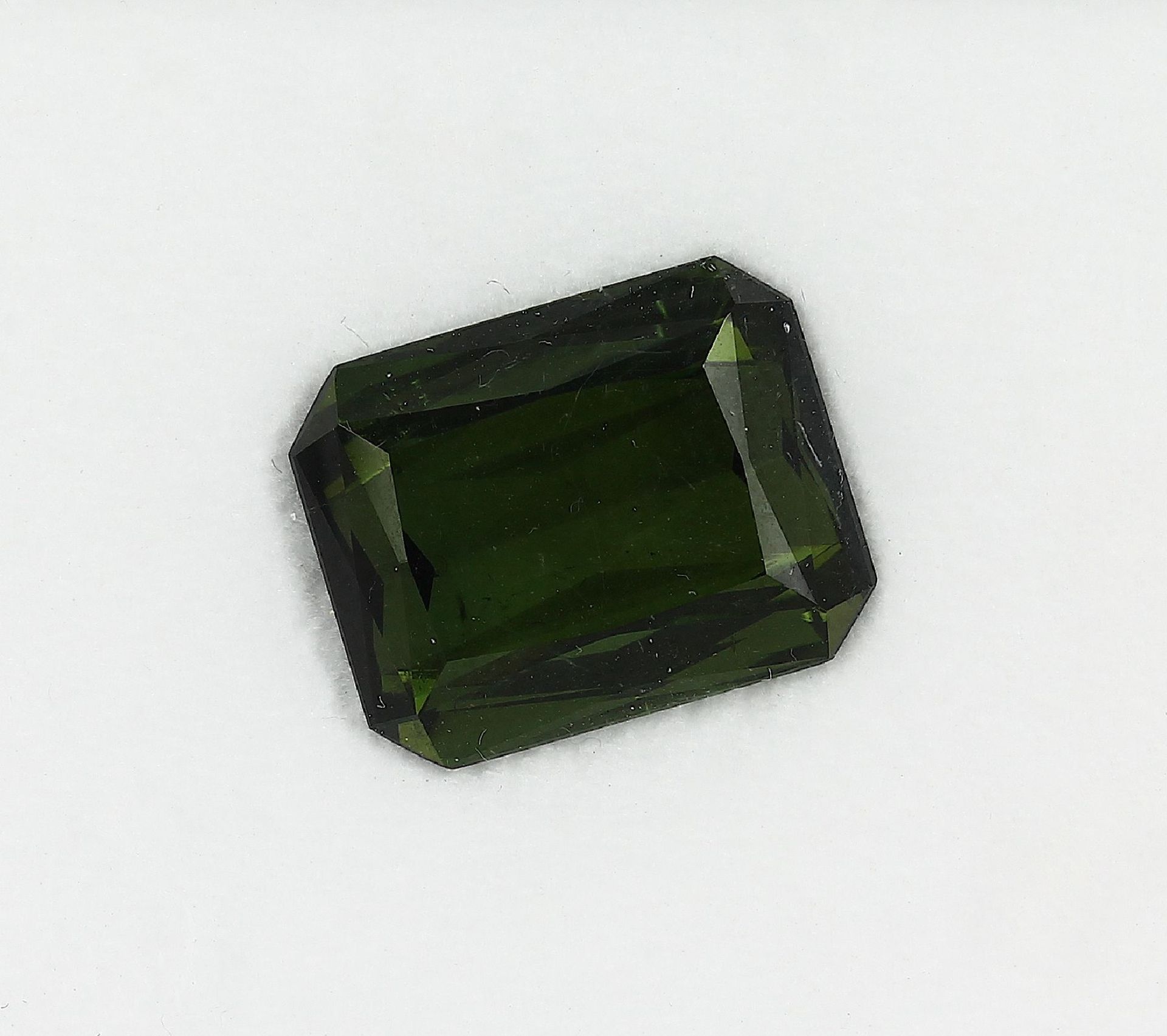 Loser Turmalin, ca. 12.55 ct, 8-eckig facett.Loose tourmaline , approx. 12.55 ct, octagonal