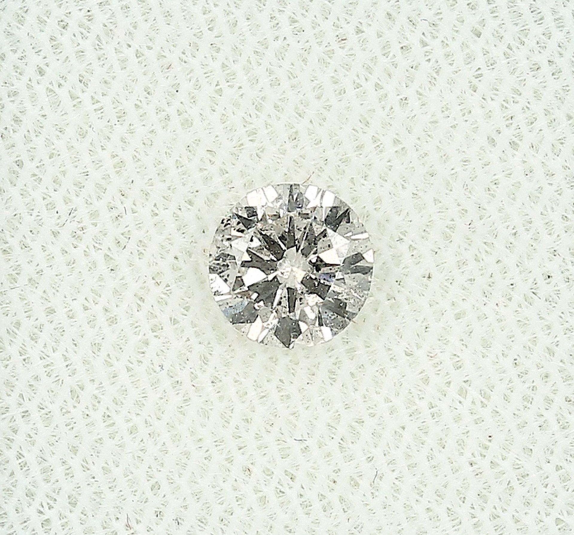 Loser Brillant, 0.60 ct get.Weiß(L)/p2, mit HRD-Expertise Schätzpreis: 1300, - EURLoose brilliant,