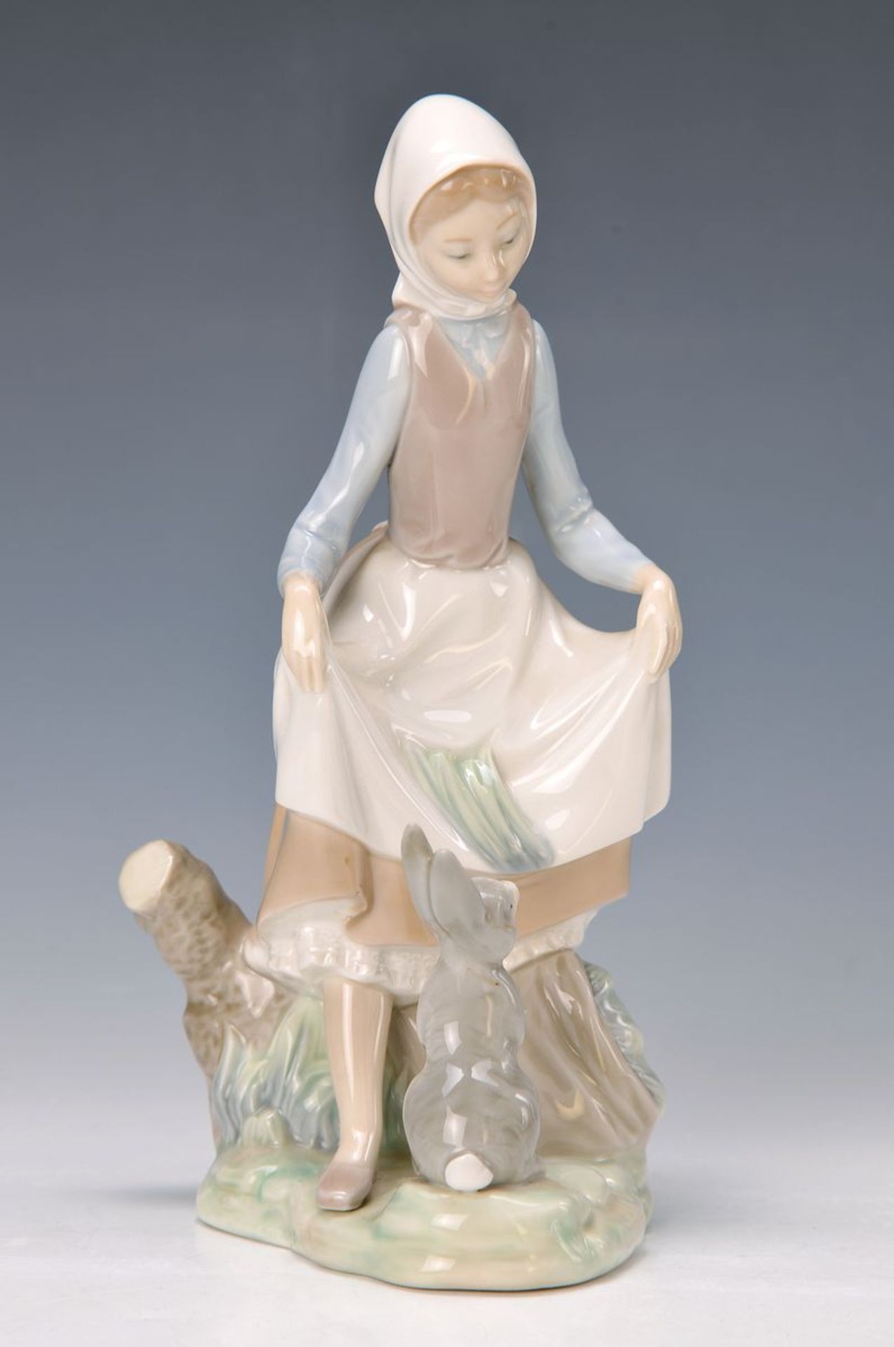 Fünf Porzellanfiguren, Lladro, Spanien, 2. Hälfte 20. Jh., Unterglasurbemalung, Gänsemagd, Mädchen - Bild 5 aus 5