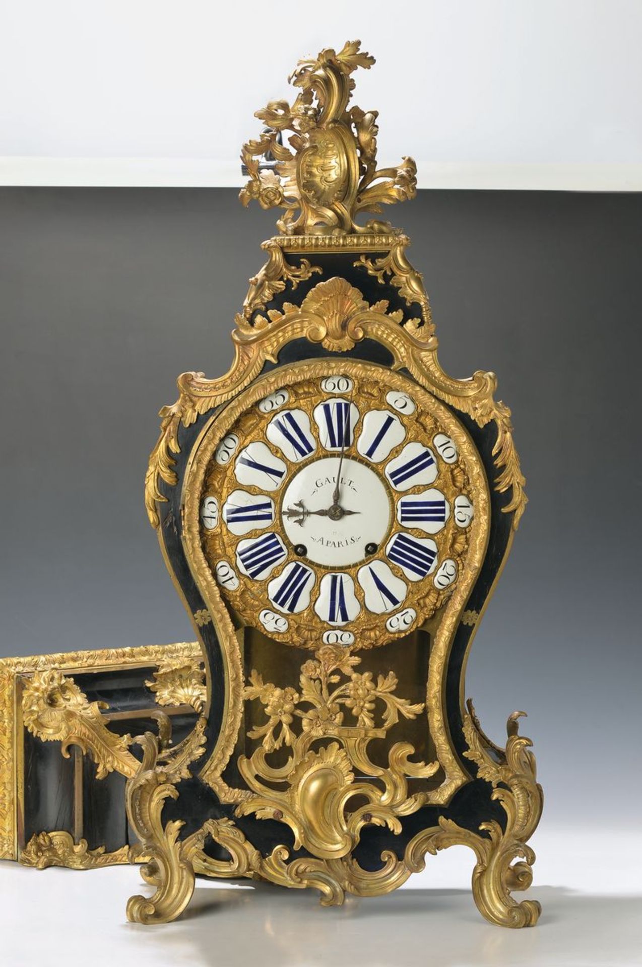 Elegante Prunkpendule mit Signatur des Uhrmachers und des Ebenisten, Ludwig XV., Frankreich, um