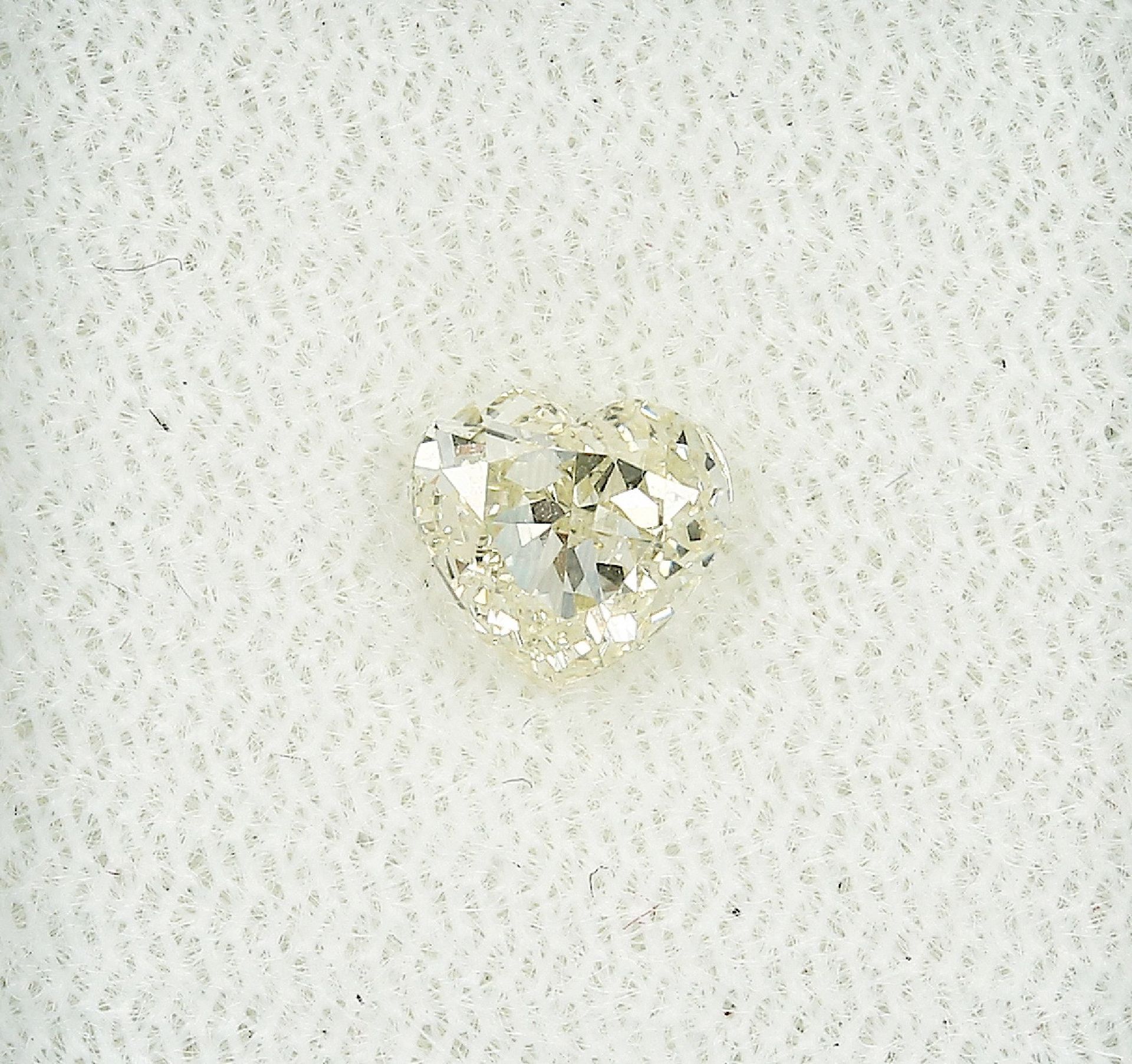 Loser Diamant, 0.99 ct Natural fancy yellow/vvs2, mit HRD-Expertise Schätzpreis: 2310, - EURLoose