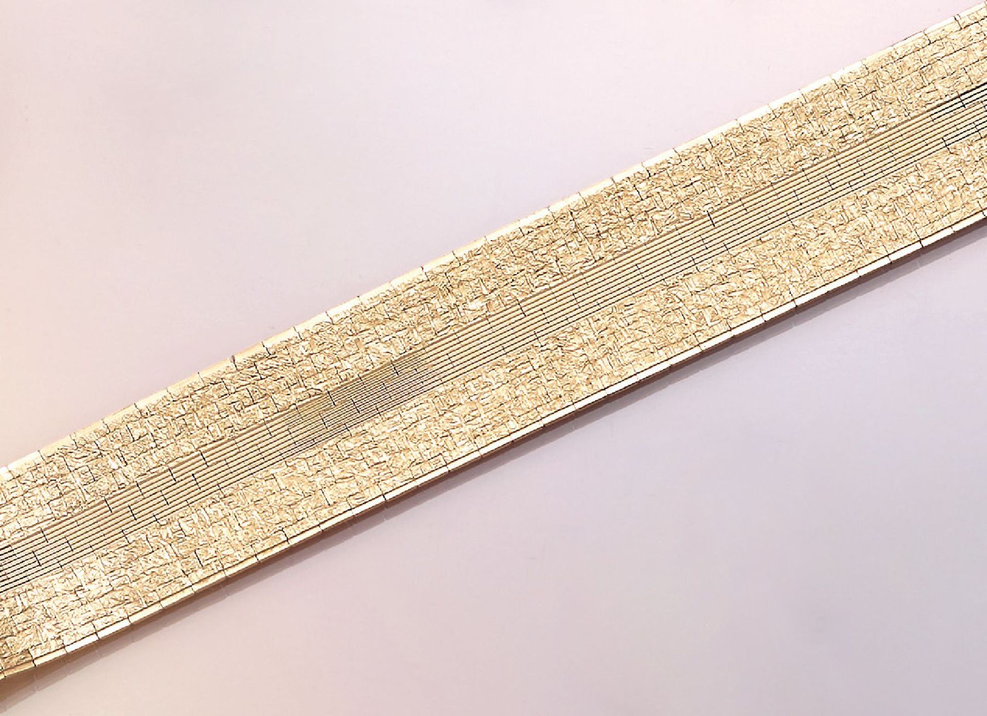 Breites 14 kt Gold Armband, ca. 55 g, GG 585/000, Band sat. und pol., L. 19 cm, ca. 55 g,