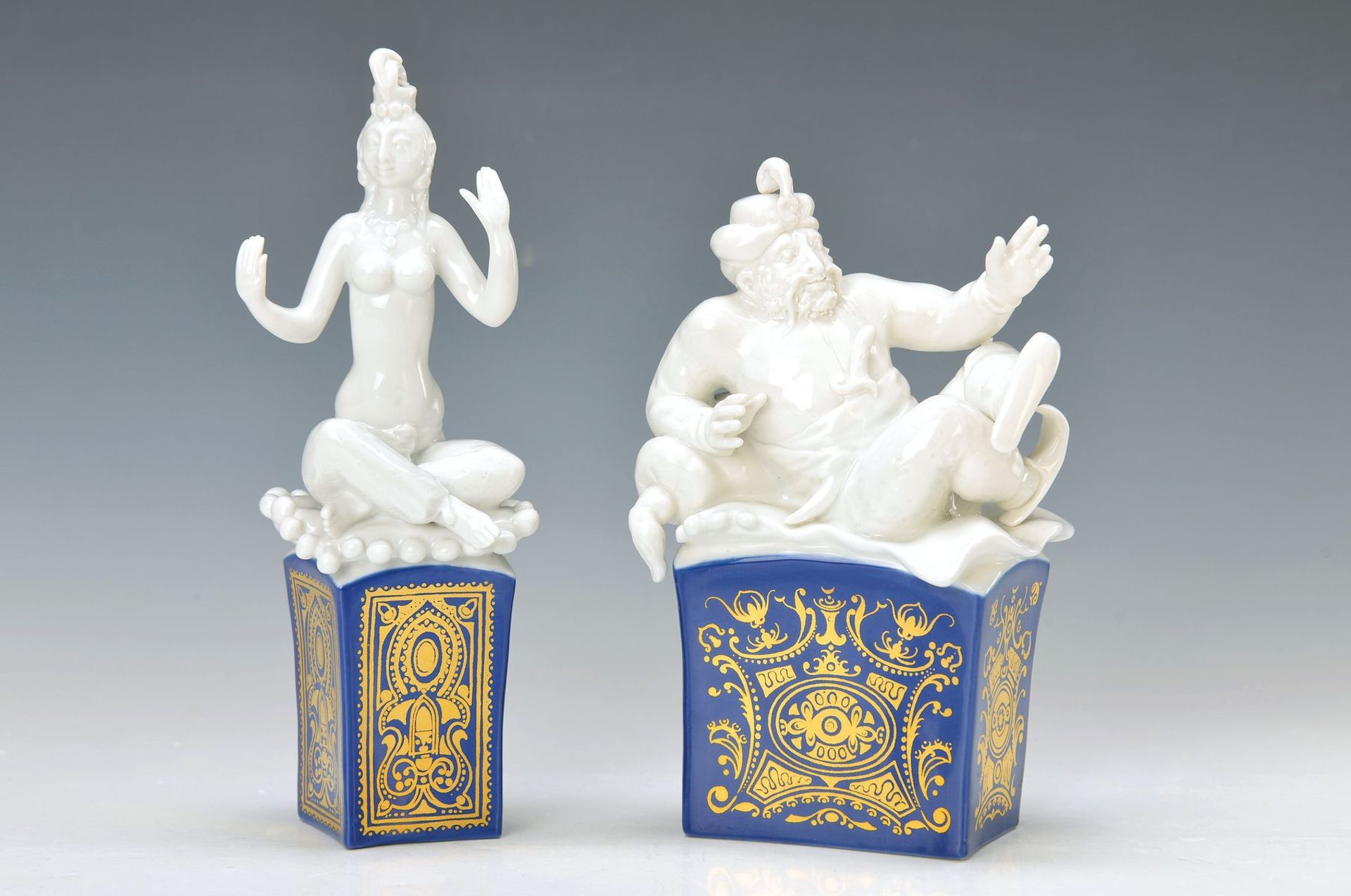 Paar Porzellanfiguren, Meissen, um 1980, Entwurf Peter Strang, König Schehereban und Königin