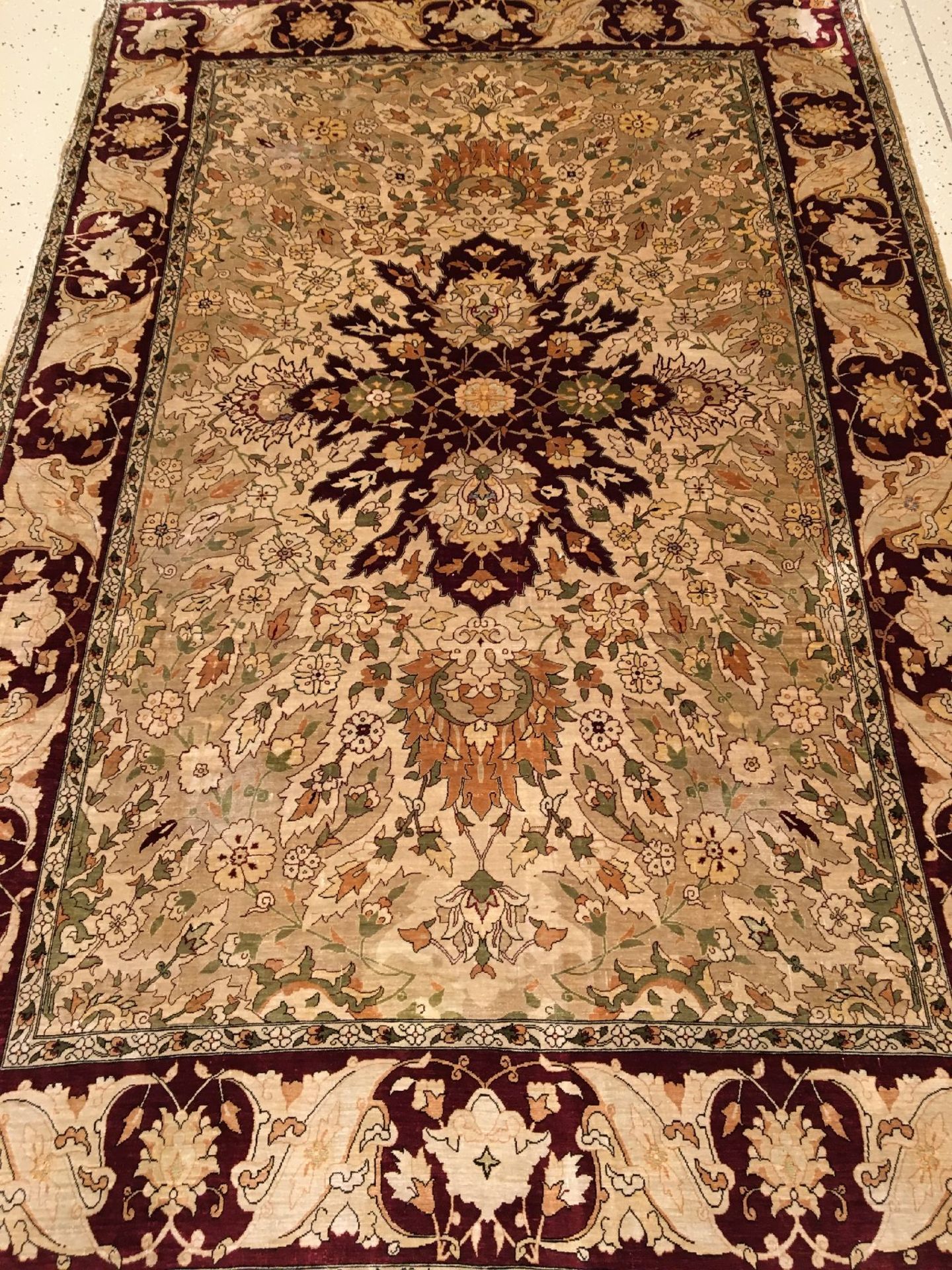 Feiner Seiden Hereke alt "Signiert" (Safavid Polonaise Design), Türkei, um 1950/1960, reine - Bild 2 aus 10