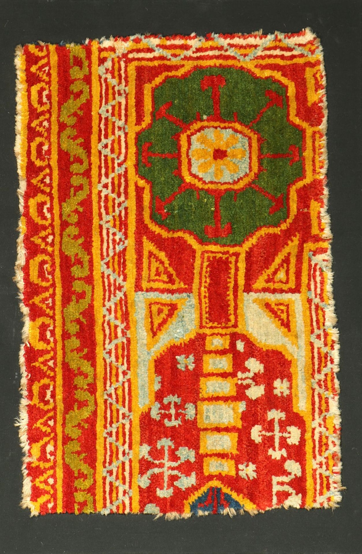 Spanischer Teppich antik (Fragment), Spanien, um 1900, Wolle geknüpft auf Baumwolle. Fragment