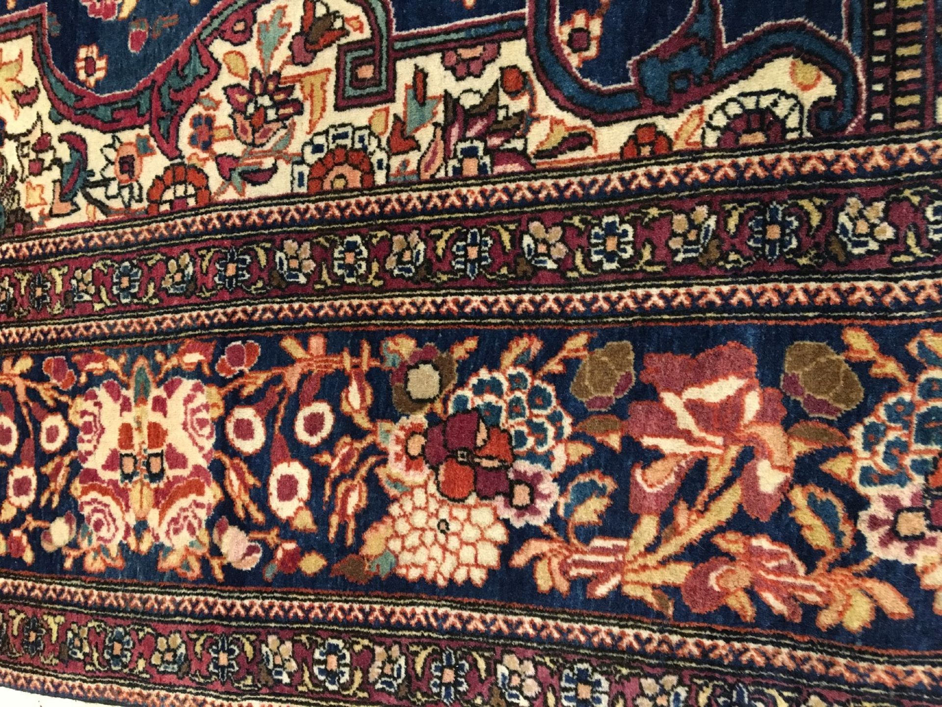 Feiner Esfahan "Samadzadeh Madar Vatan" antik "Vasenteppich mit Königskrone" (Signiert), - Bild 9 aus 10