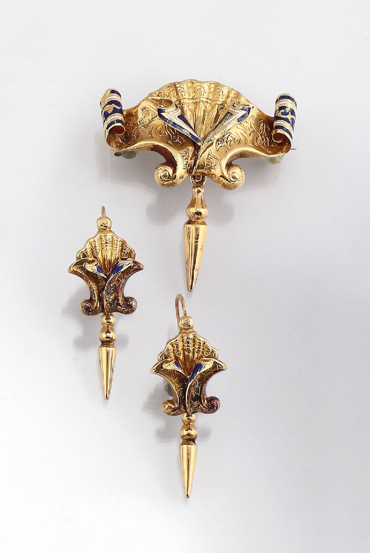 14 kt Gold Demi Parure mit Email, Österreich um 1835/40, GG 585/000, best. aus: Brosche und Paar