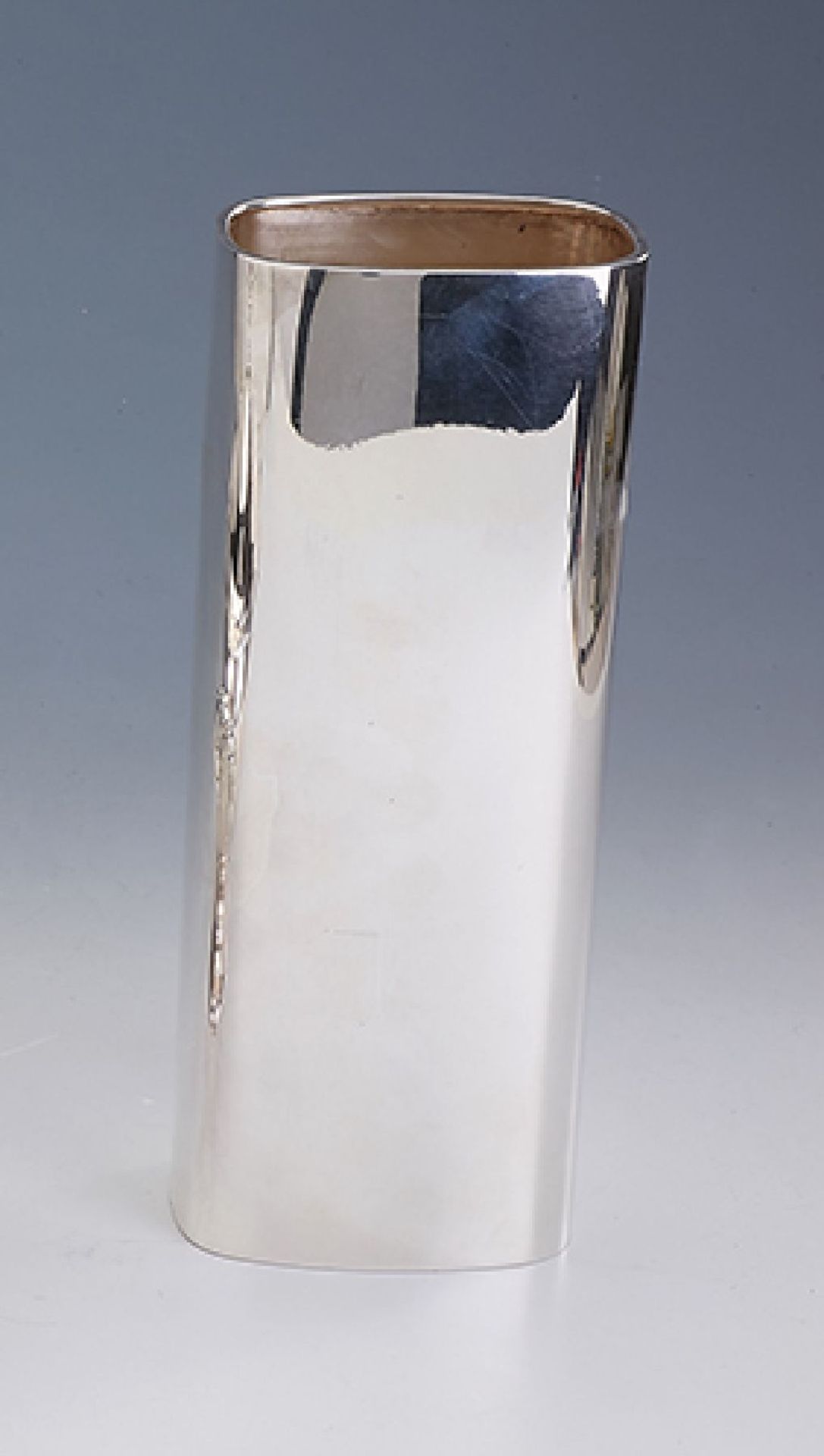 Große Vase, 800er Silber, Italien, reine Handarbeit, zeitlose Form, H ca. 27 cm, ca. 610 gTall Vase,