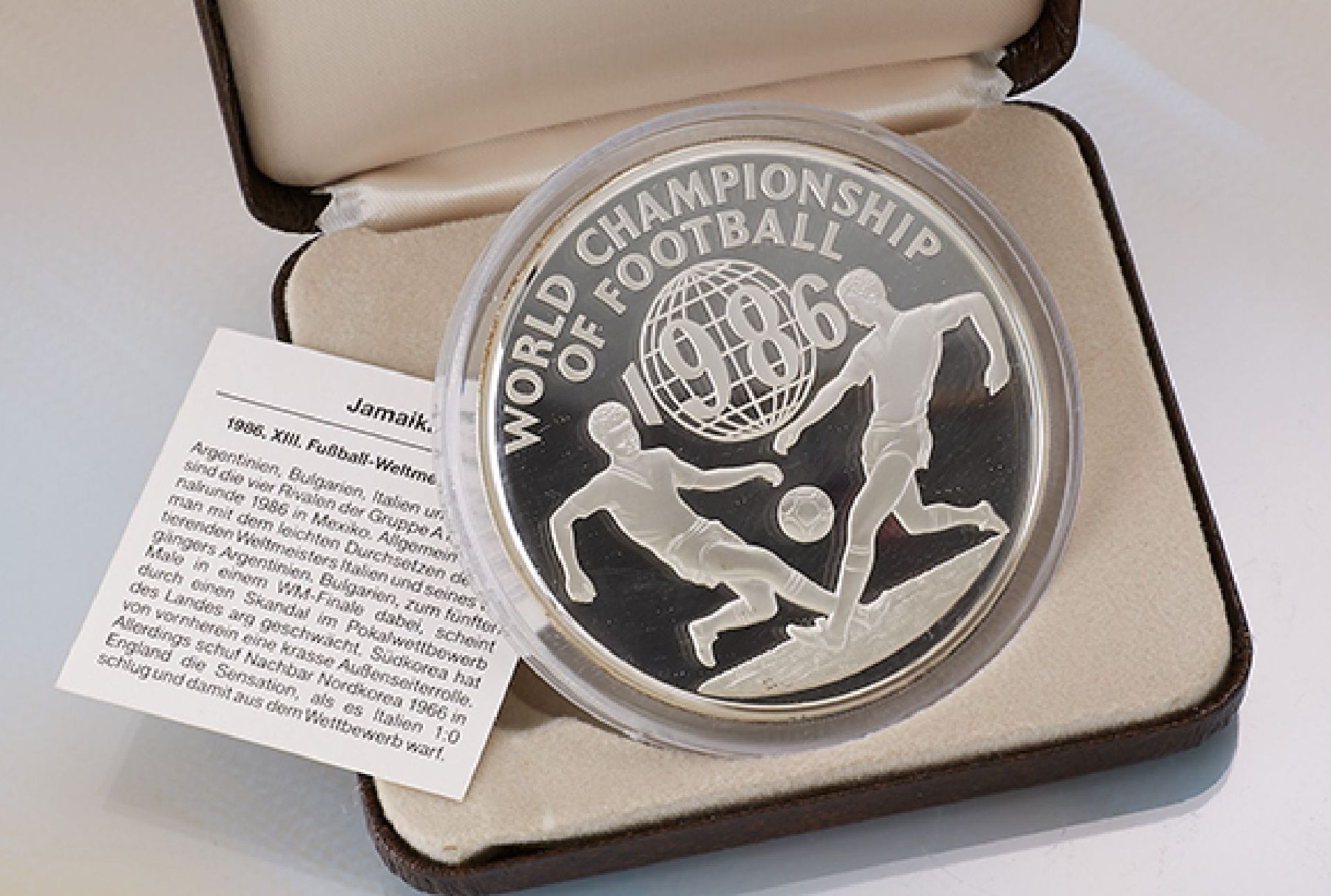 Silbermünze, 100 Dollars, Jamaika, 1986, 925er Silber, World Championship of Football, 1986, RV: