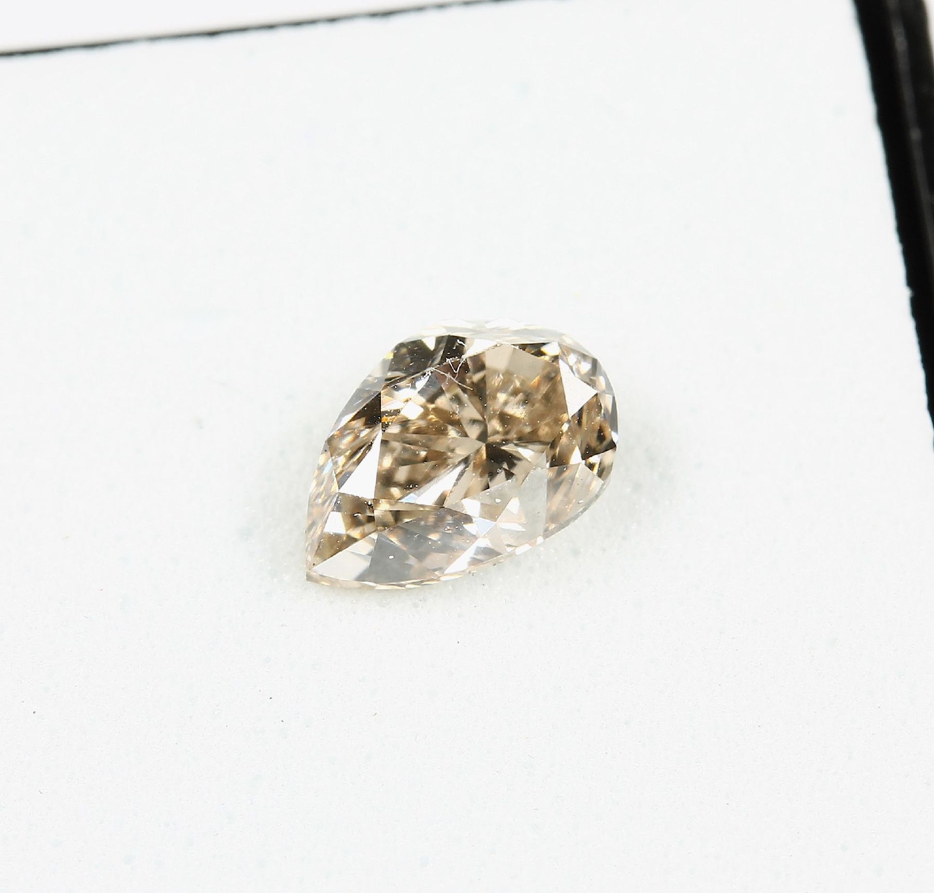 Loser Diamant, 1 ct Natural fancy yellowish brown/vs2, tropfenf. facett., 7.17 x 4.95 x 3.97 mm, mit - Bild 3 aus 4