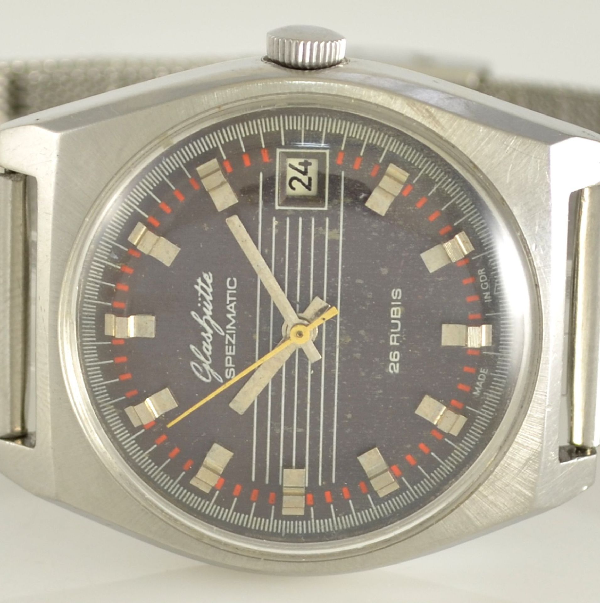 GLASHÜTTE Armbanduhr Spezimatic in Edelstahl, Automatik, DDR um 1970, Boden aufgedr., ausgef. - Bild 2 aus 6