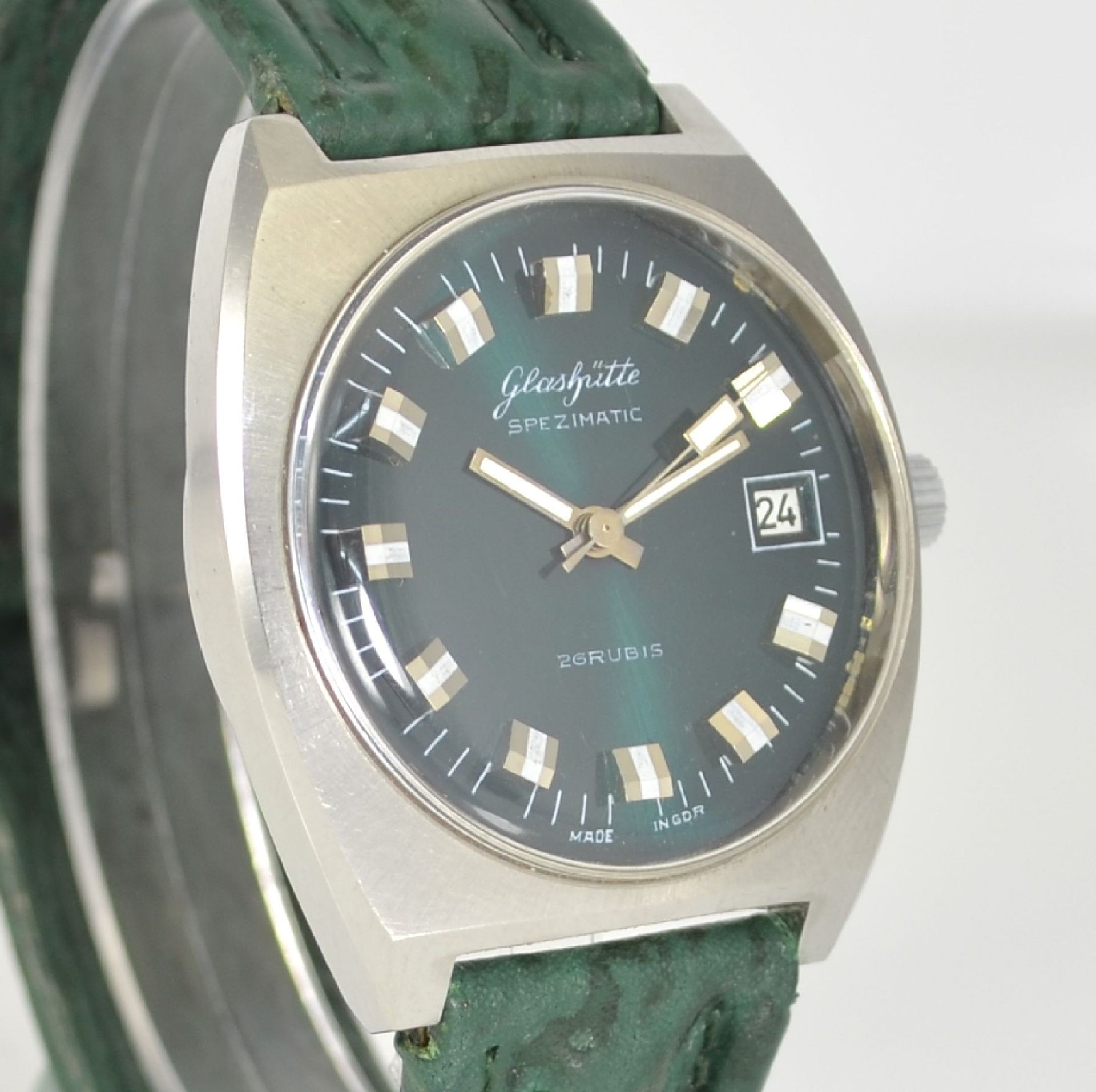 GLASHÜTTE Armbanduhr Spezimatic in Edelstahl, Automatik, DDR um 1970, Boden aufgedr., ausgef. grünes - Bild 4 aus 6