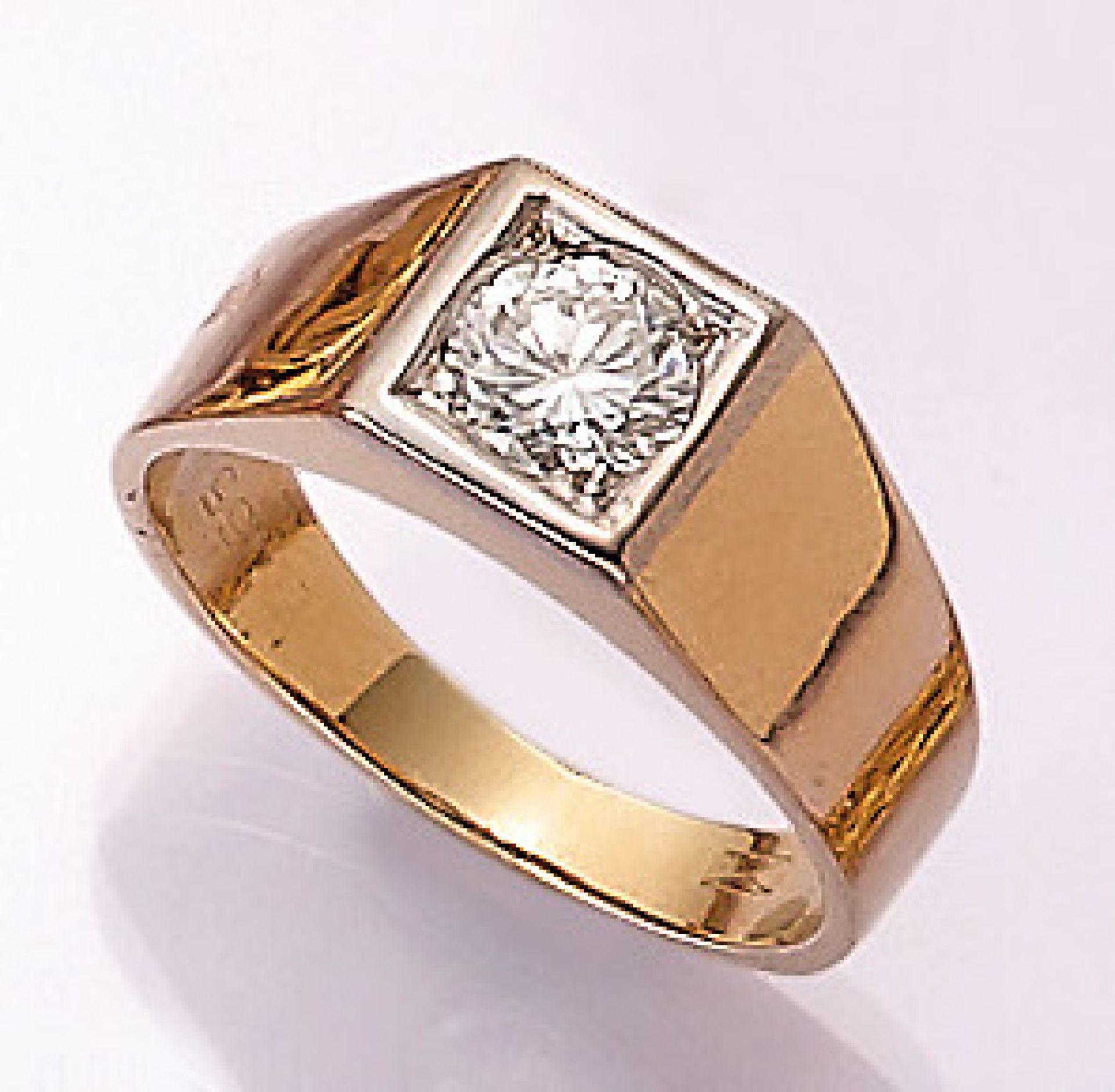 18 kt Gold Ring mit Brillant, GG/WG 750/000, Brillant ca. 0.80 ct feines Weiß (G)/vs, ca. 9.4 g,