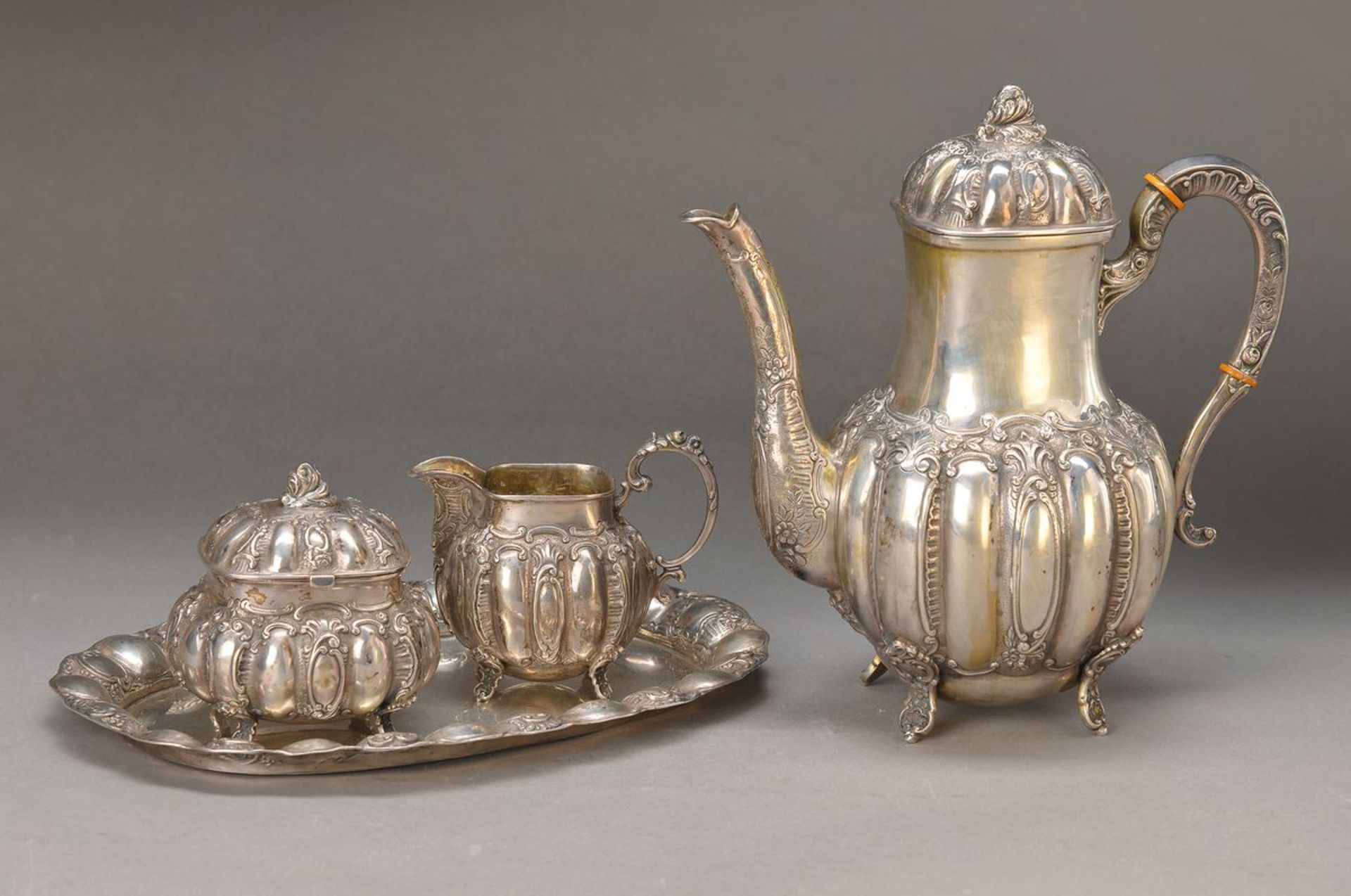 Kaffeeset, Pforzheim, um 1900, 800er Silber, AMD, früher Barockstil, partiell nachgestochen,