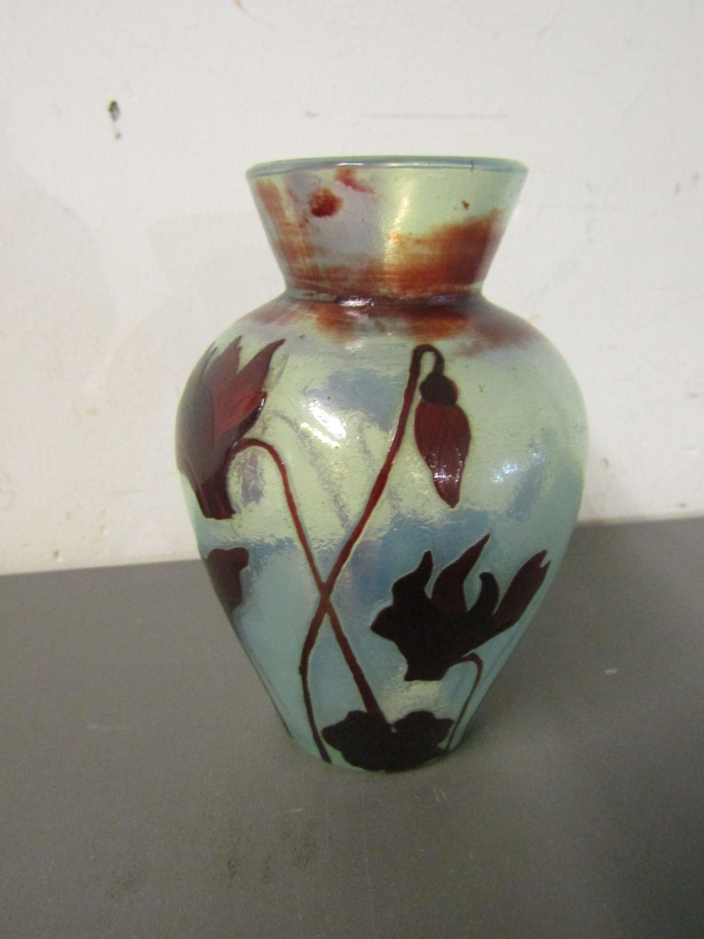 Frühe kleine seltene Vase, signiert H. Muller Croismare, Muller Freres, um 1910, farbloses Glas, - Bild 2 aus 5
