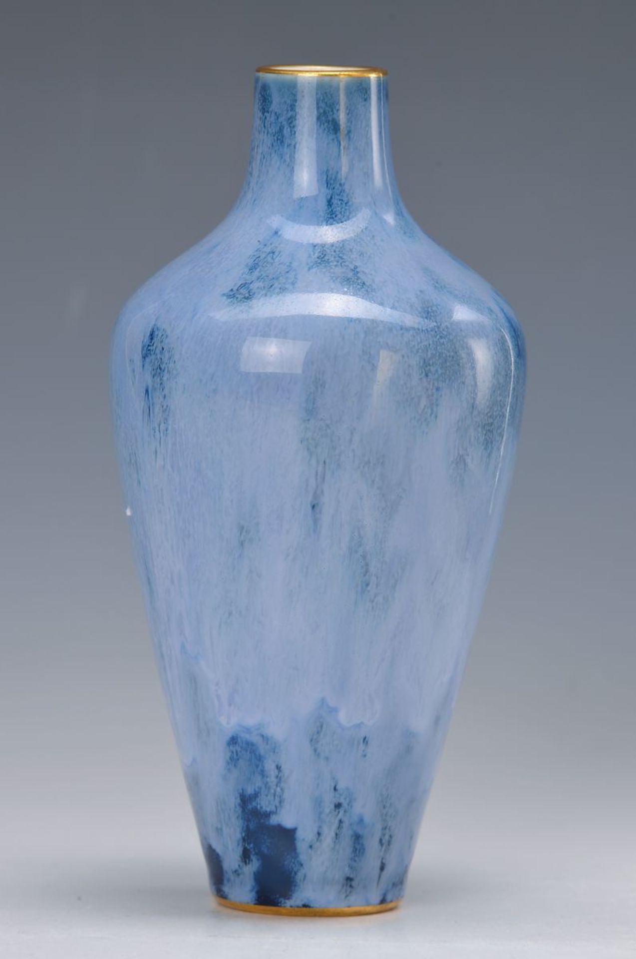 Vase, Sevres, 1900, Formentwurf Jules- Clement Chaplain um 1897, blau-graue Glasur, Goldrand,