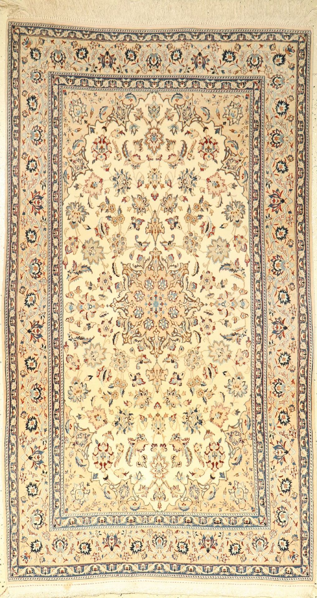 Feiner Nain alt (6 LA), Persien, ca. 40 Jahre, Korkwolle mit Seide, ca. 200 x 111 cm, EHZ: 2Fine