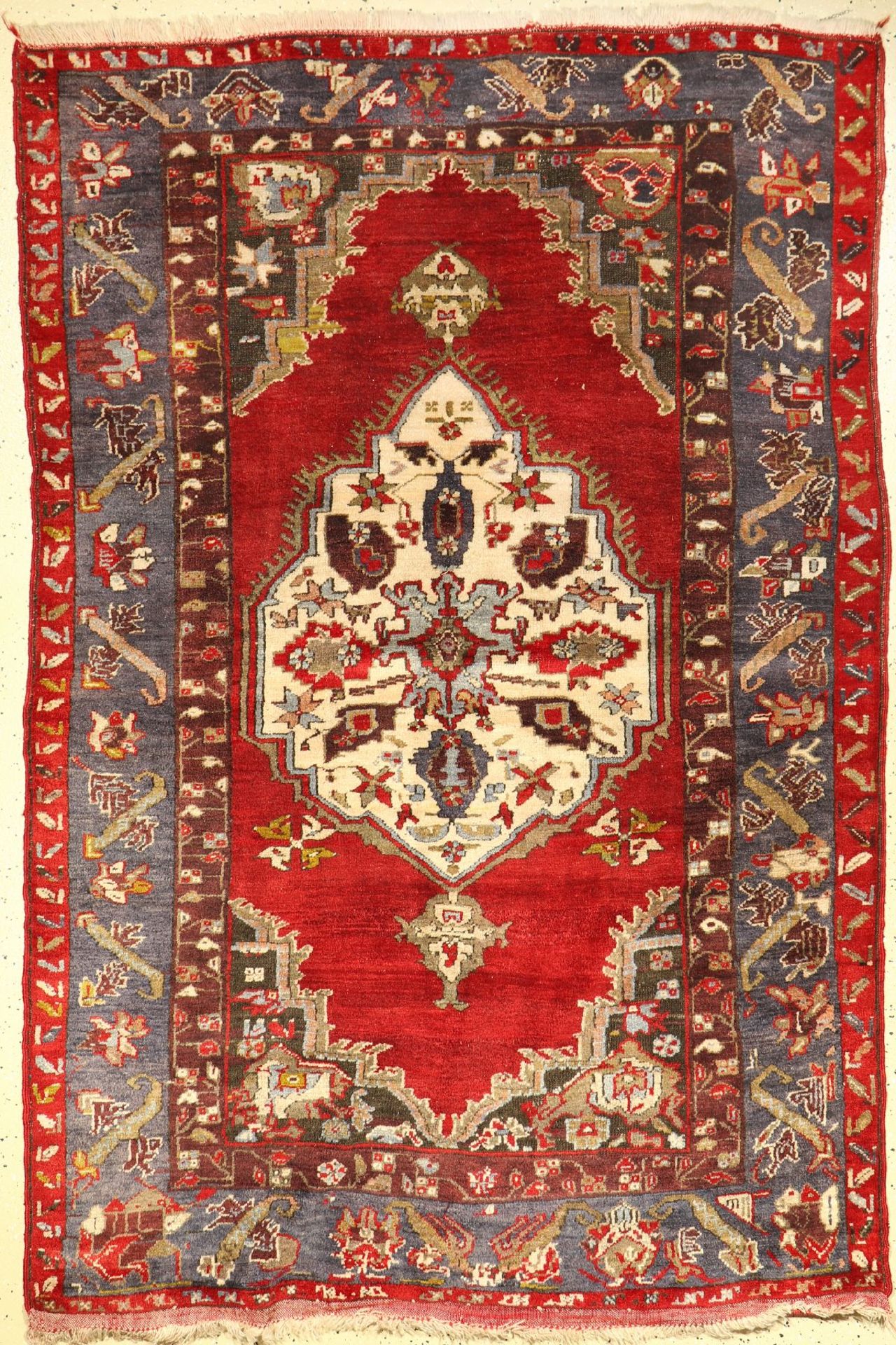 Taspinar alt, Türkei, ca. 60 Jahre, Wolle auf Wolle, ca. 213 x 144 cm, EHZ: 3Taspinar Rug, Turkey,