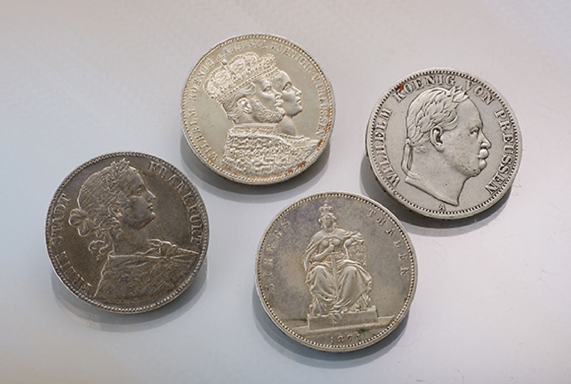 Konvolut 8 Silbermünzen, Deutsches Reich, best. aus: 1 x Siegesthaler, 1871, Wilhelm König von