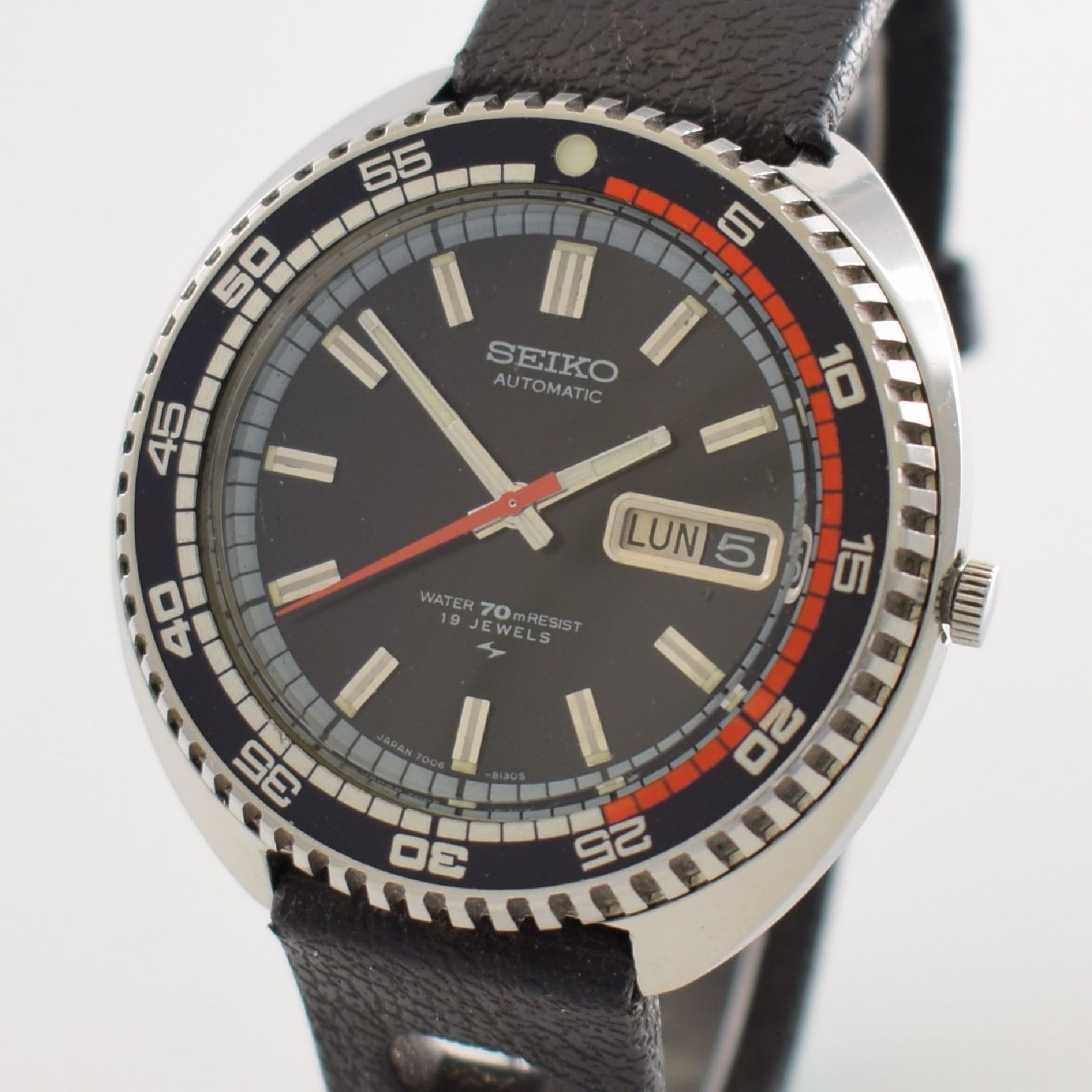 SEIKO Herrenarmbanduhr in Edelstahl, Schweiz um 1970, Automatik, Ref. 7006-8030, massives Gehäuse, - Bild 4 aus 7