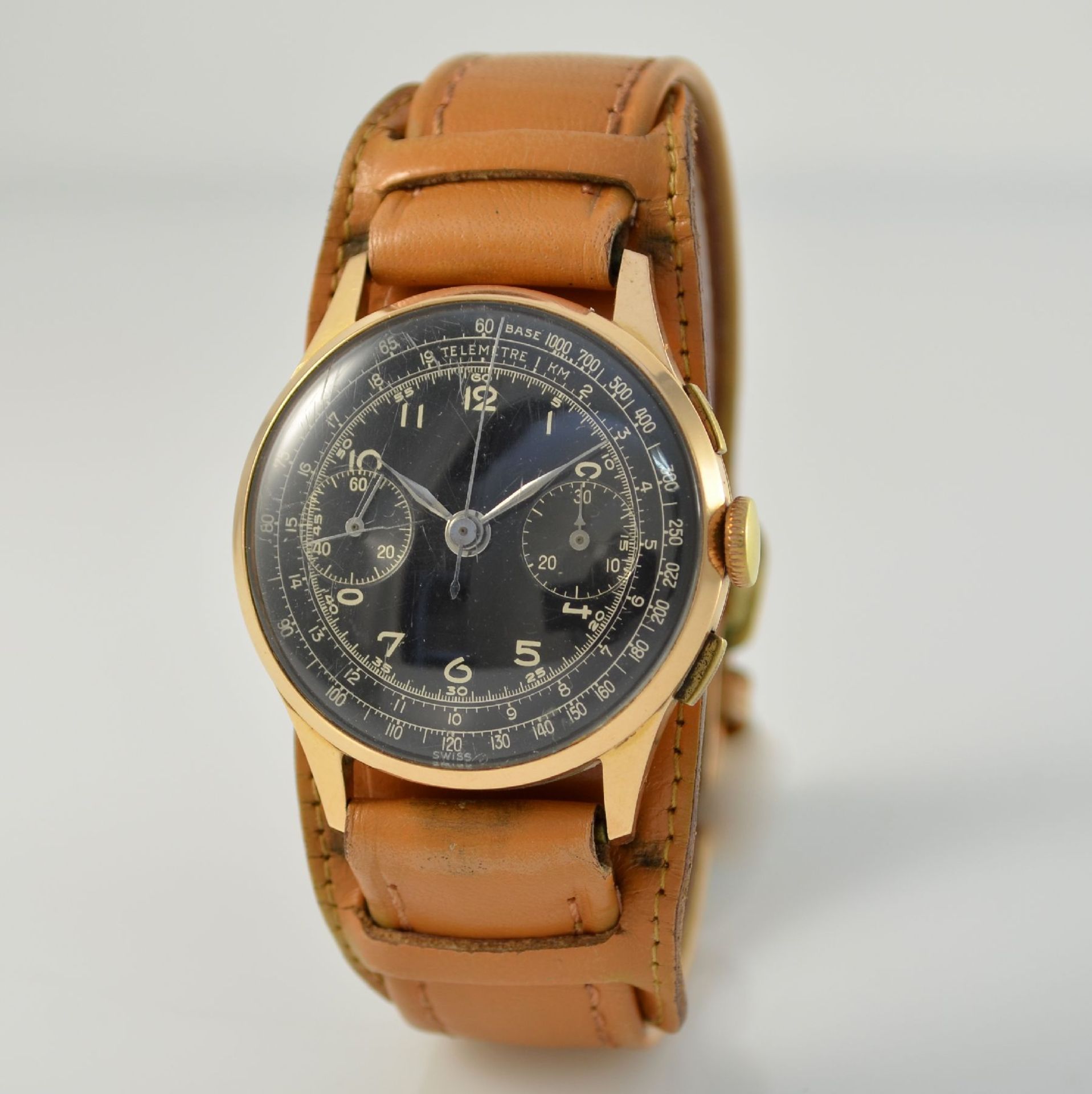 Armbandchronograph in RG 750/000, Schweiz um 1950, Handaufzug, Boden aufgedr., schwarzes Zifferbl. - Bild 3 aus 11