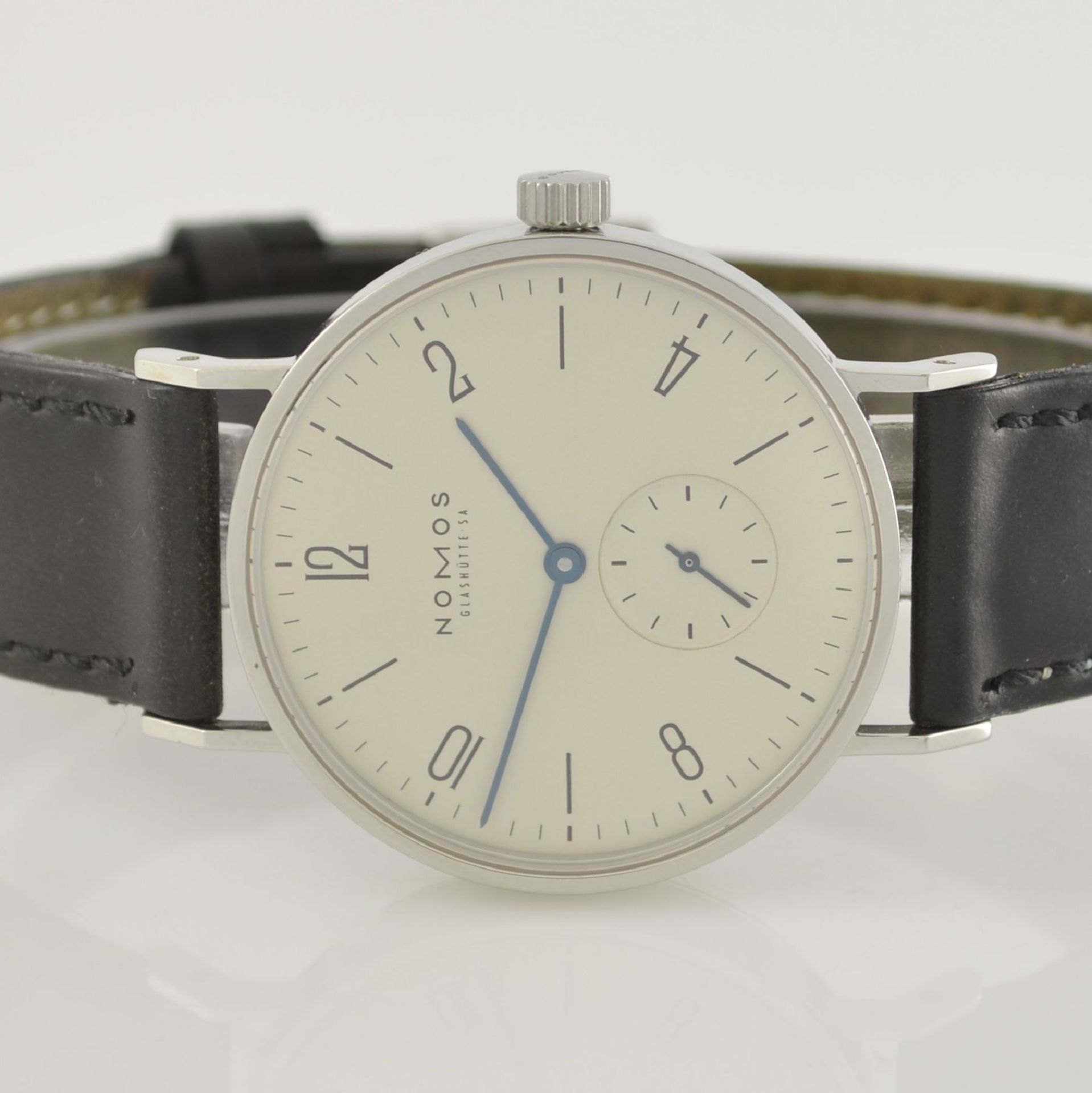 NOMOS Tangente Herrenarmbanduhr, Deutschland um 2010, Handaufzug, Edelstahlgehäuse, Boden - Bild 2 aus 6