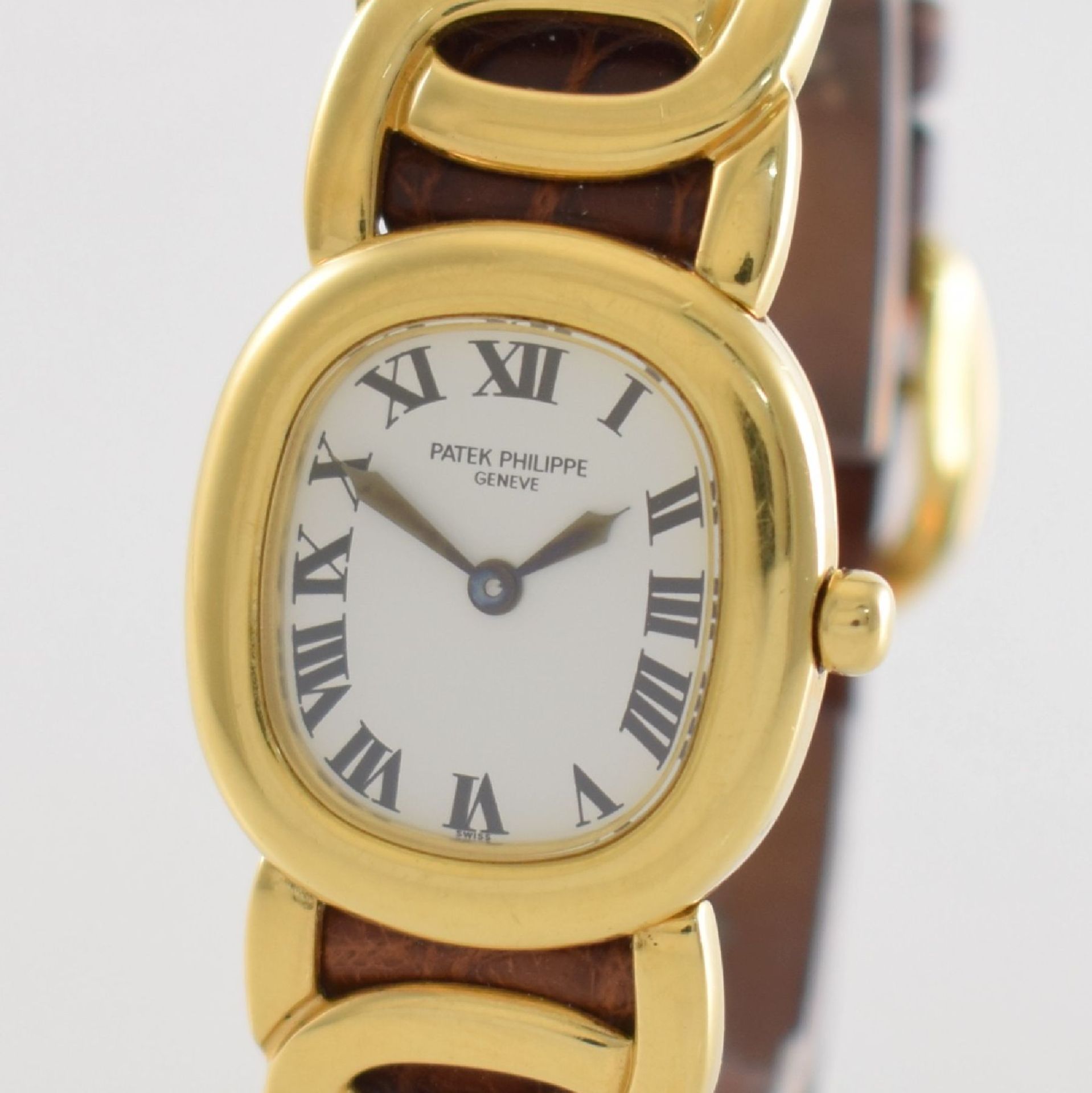 PATEK PHILIPPE Ellipse Lady Damenarmbanduhr in GG 750/000 Ref. 4830, Schweiz um 2005, quarz, - Bild 4 aus 9