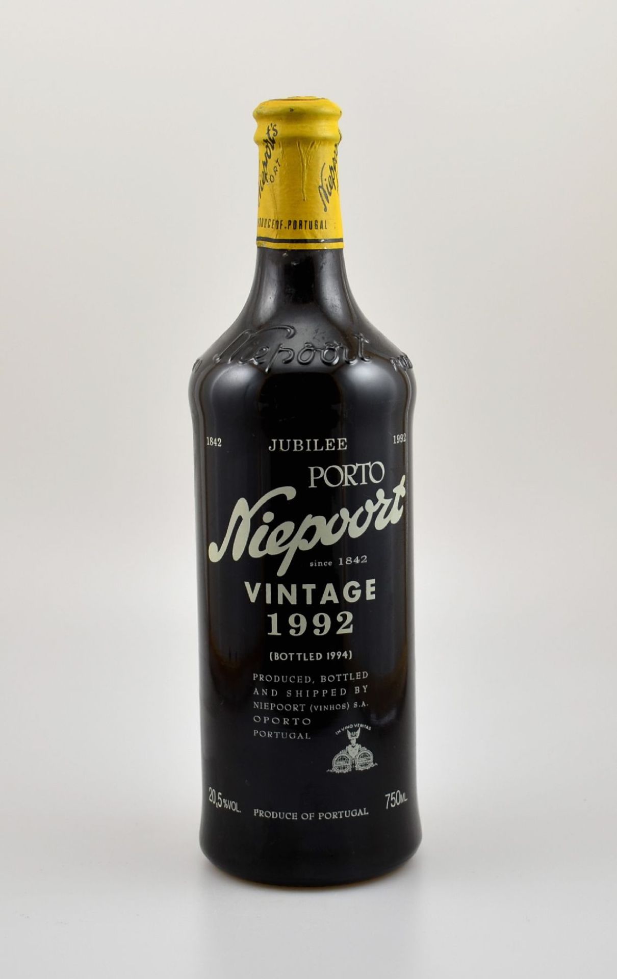 4 Flaschen 1992 Niepoort Jubilee Vintage Port, je ca. 75 cl, 20,5 % Vol., Füllstände: top shoulder