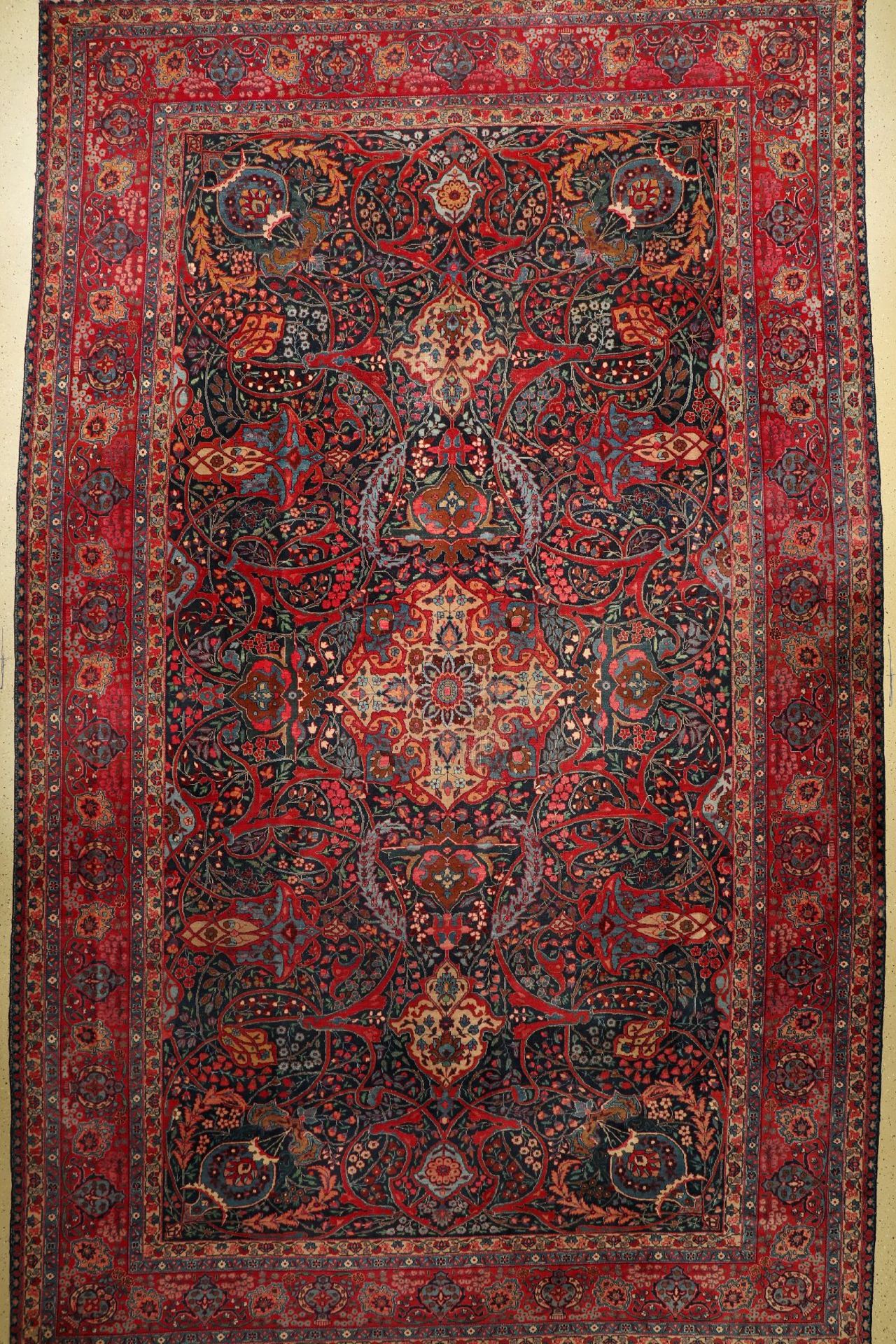 Täbriz, Persien, um 1920, Wolle auf Baumwolle, ca. 543 x 340 cm, EHZ: 4Tabriz Oversize-Carpet ,