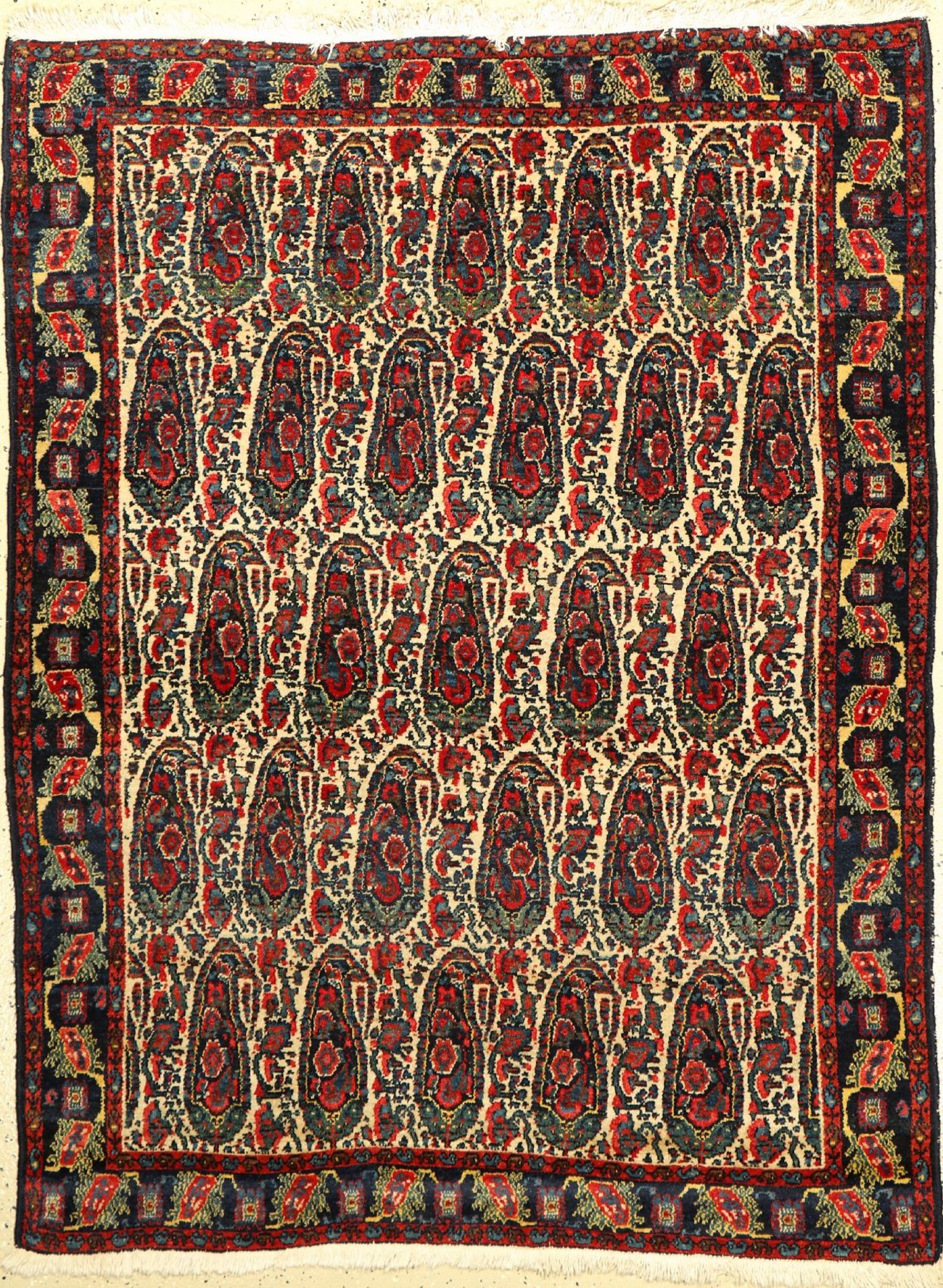 Senneh alt, Persien, ca. 50 Jahre, Wolle auf Baumwolle, ca. 154 x 116 cm, EHZ: 2Senneh Rug , Persia,