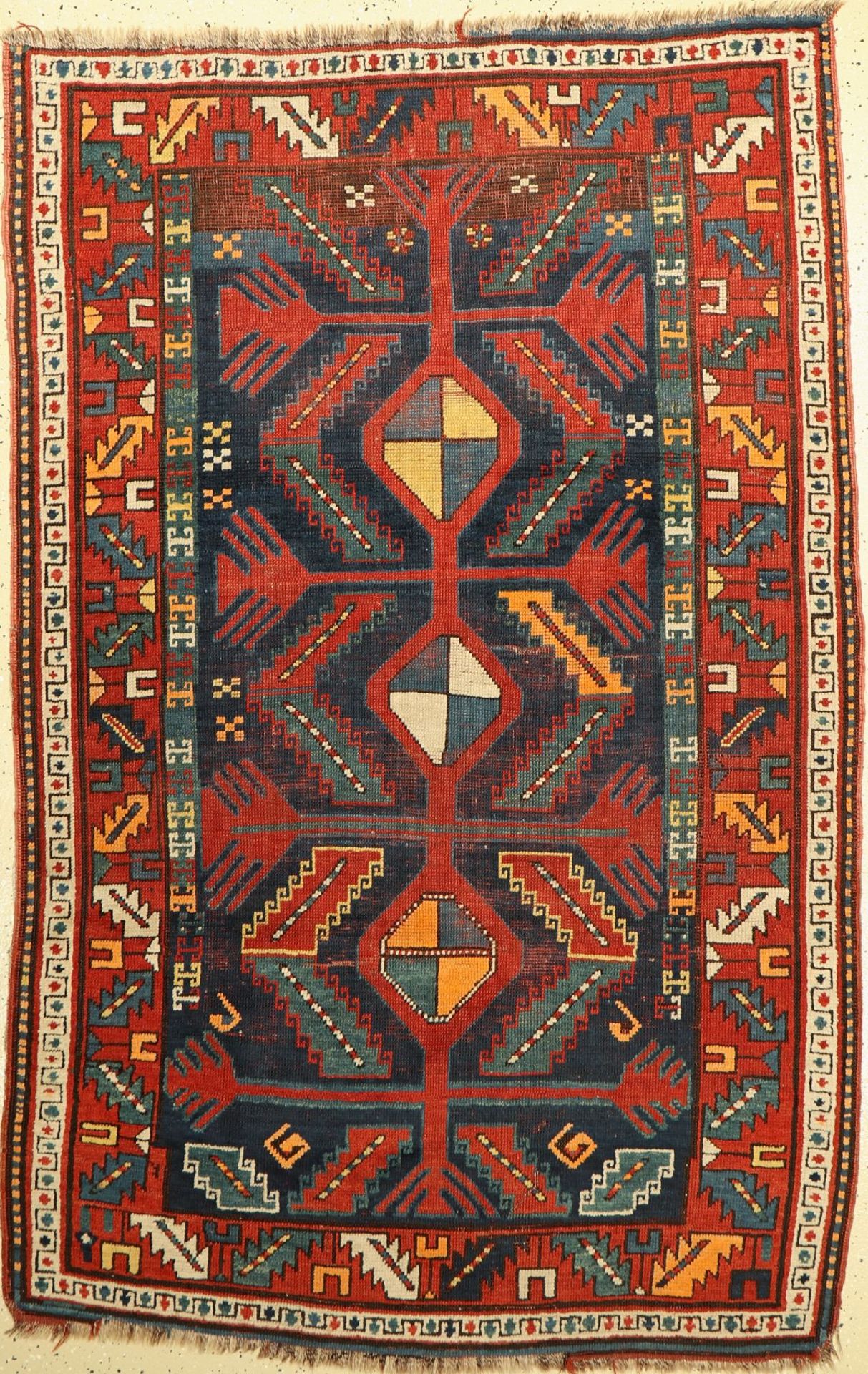 Armenischer Kasak alt, Kaukasus, um 1930, Wolle auf Wolle, ca. 193 x 126 cm, EHZ: 4Armenian Kazak