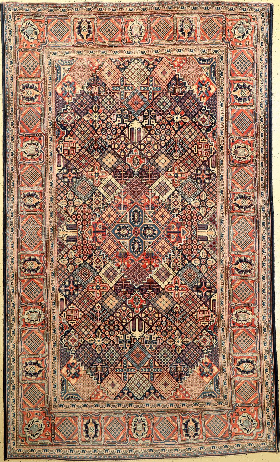 Keschan alt, Persien, um 1930, Korkwolle, ca. 231 x 138 cm, EHZ: 3-4Kashan Rug , Persia, circa 1930,