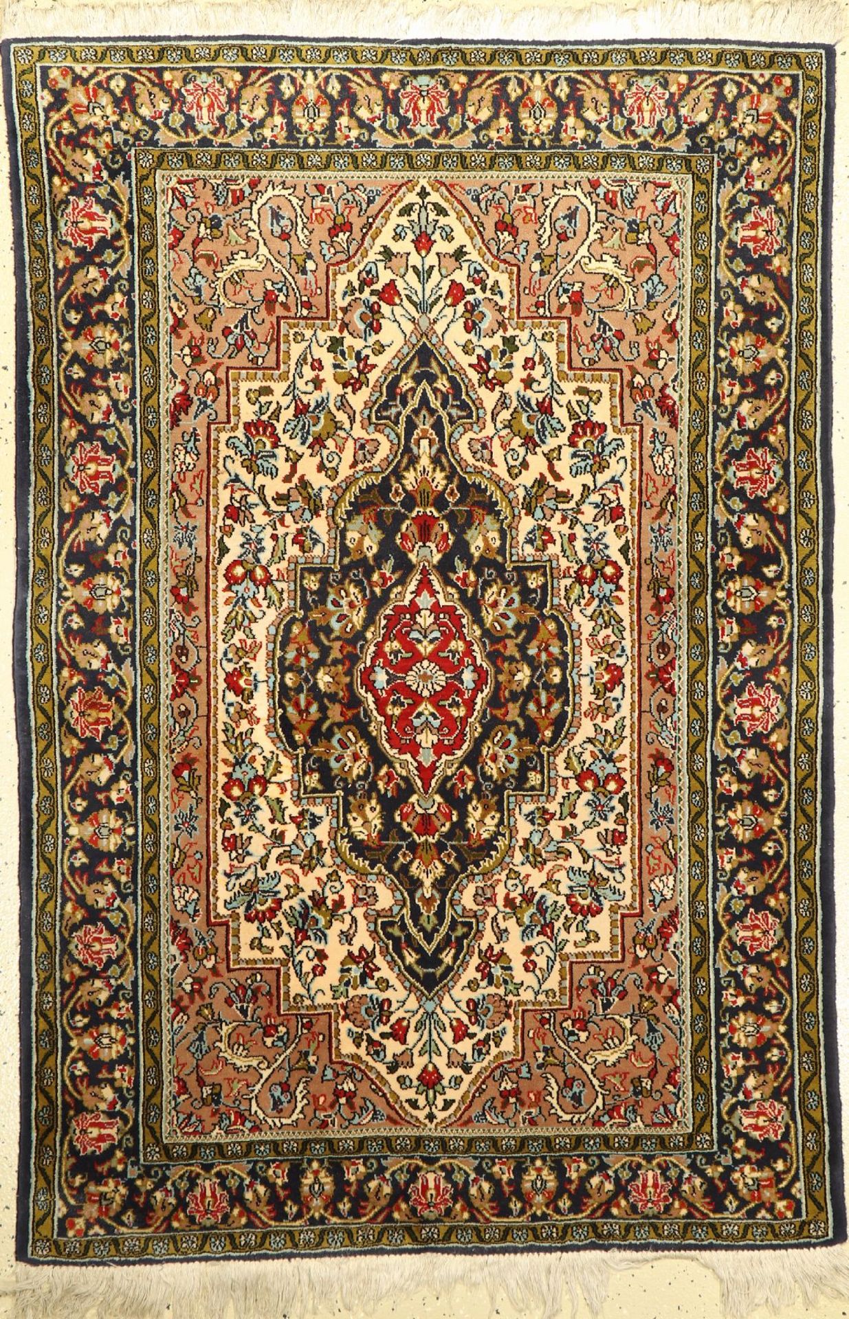 Ghom, Persien, ca. 40 Jahre, Wolle auf Baumwolle, ca. 161 x 107 cm, EHZ: 2Qum Rug , Persia,