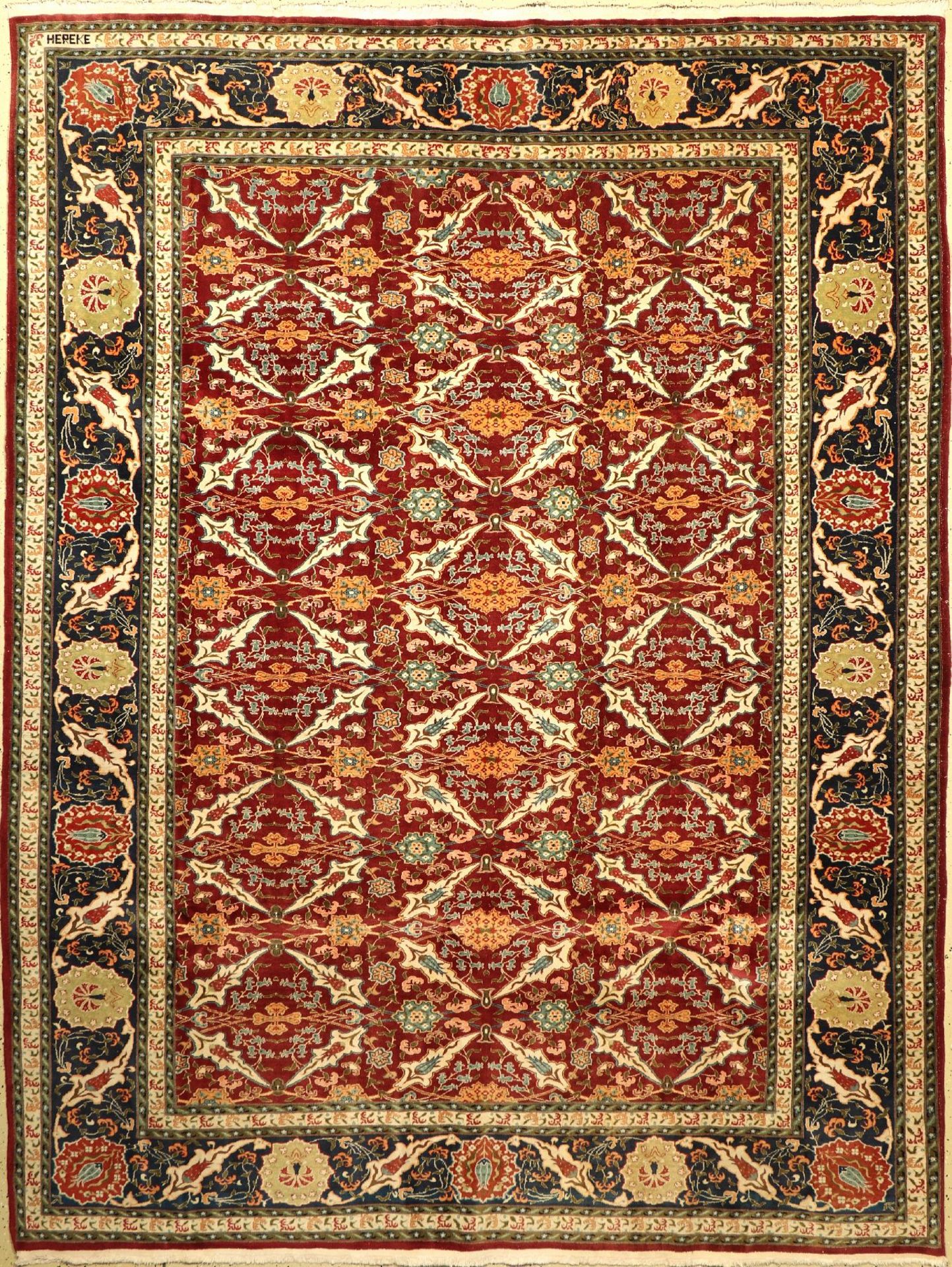 Hereke alt Signiert, Türkei, ca. 50 Jahre, Wolle auf Baumwolle, ca. 314 x 240 cm, EHZ: 2-3Hereke