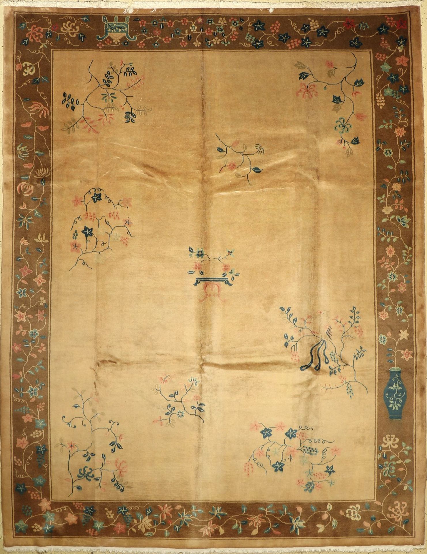 Peking alt, China, um 1930/1940, Korkwolle,ca. 346 x 270 cm, EHZ: 2-3Beijing Carpet , China, circa