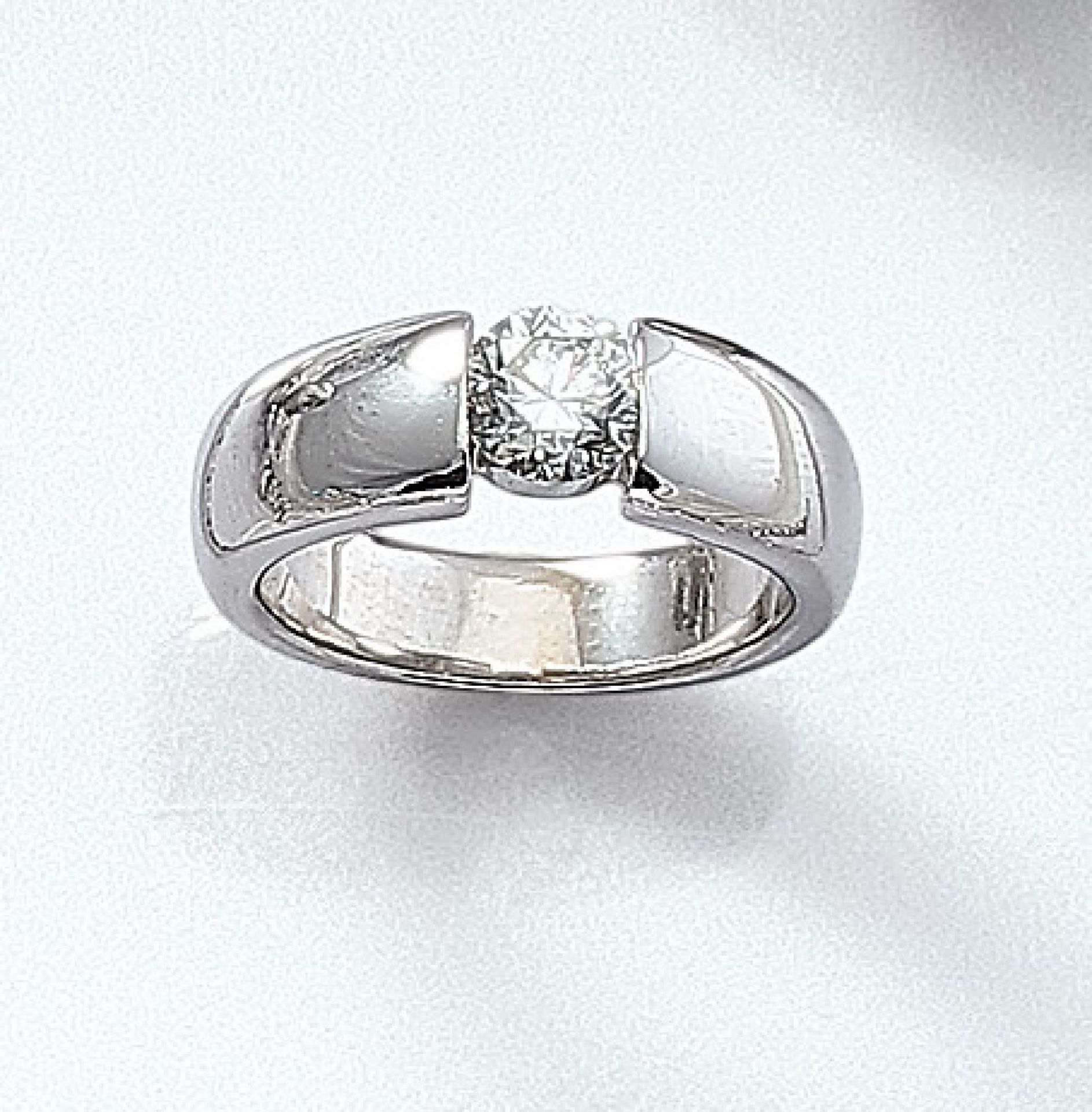 14 kt Gold CHRIST Ring mit Brillant, WG 585/000, Brillant ca. 1.0 ct grav. l.get. Weiß/p1, sollte
