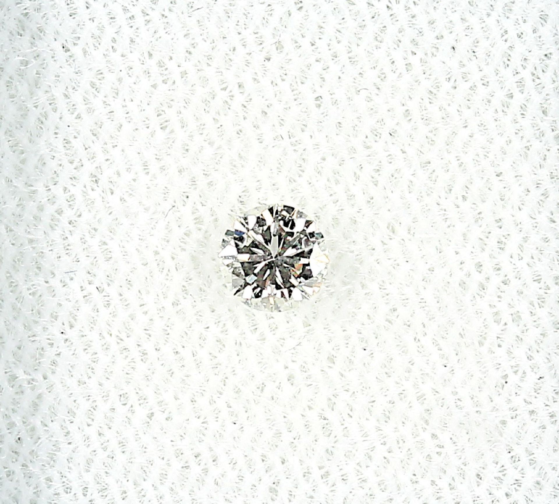 Loser Brillant, 0.22 ct l.get.Weiß/vvs Schätzpreis: 420, - EURLoose brilliant, 0.22 ct Crystal/vvs