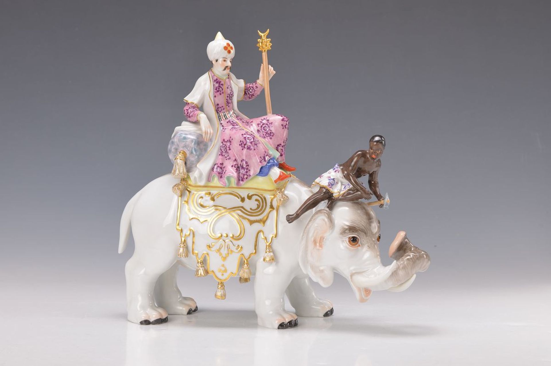 Porzellanfigur, Meissen, 1990er Jahre, Sultan auf Elefant reitend nach Entwurf von J.J. Kaendler,