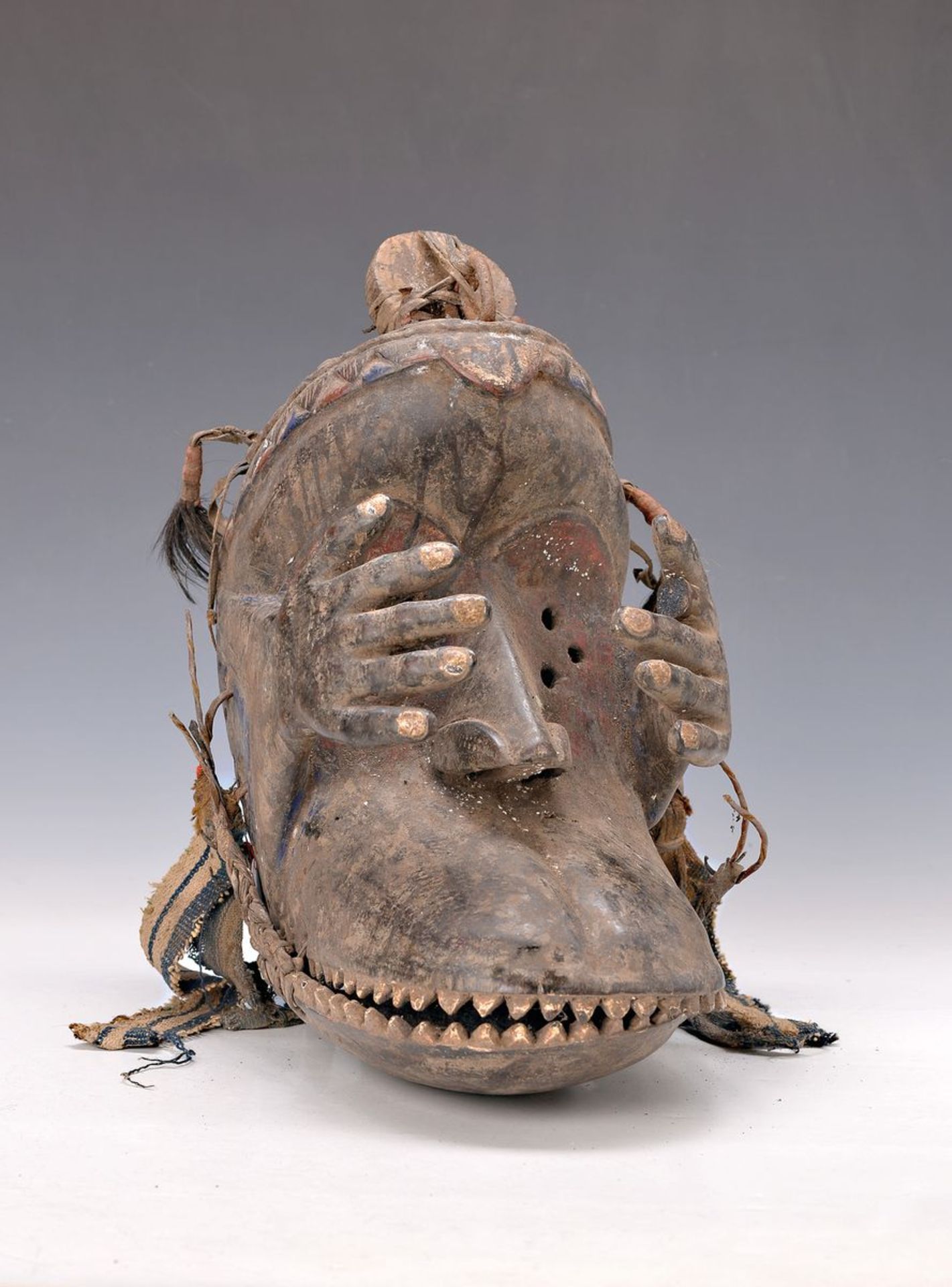 Maske der Kran, Elfenbeinküste, ca. 50-60 Jahre alt, Holz geschnitzt, beweglicher Unterkiefer,