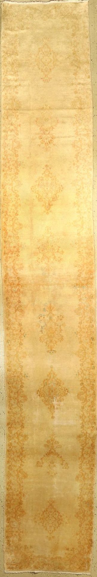 Kerman "Galerie" alt, Persien, ca. 60 Jahre, Wolle auf Baumwolle, ca. 497 x 79 cm, seltenes