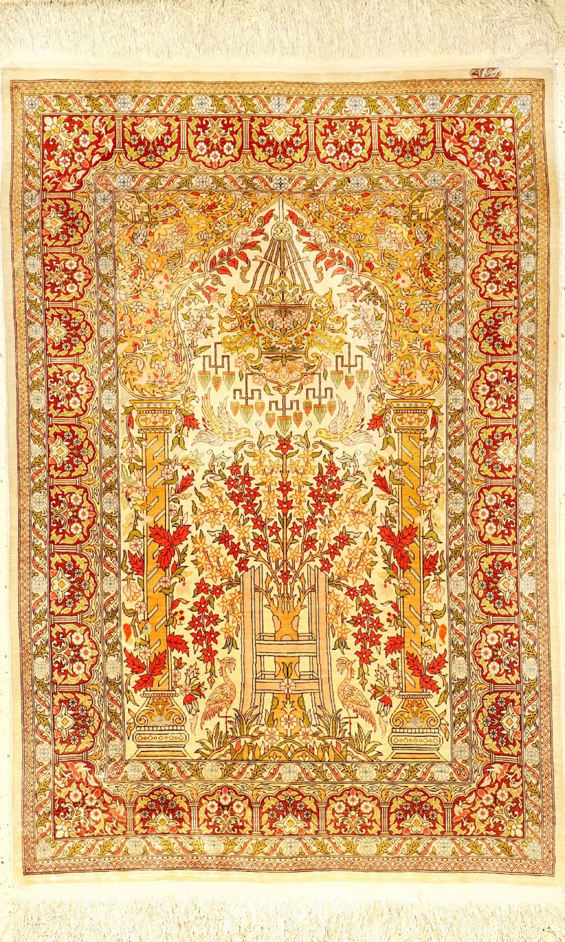 Feiner Seiden Hereke alt, (Signiert), Türkei, ca. 40 Jahre, reine Naturseide, ca. 130 x 88 cm,