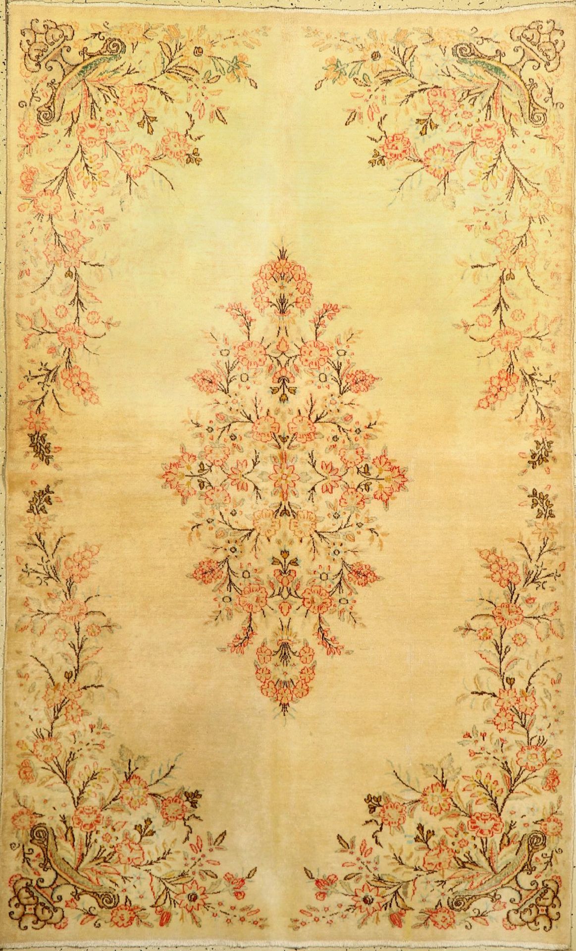 Kerman alt, Persien, ca. 60 Jahre, Wolle auf Baumwolle, ca. 237 x 147 cm, EHZ: 4Kirman Rug,