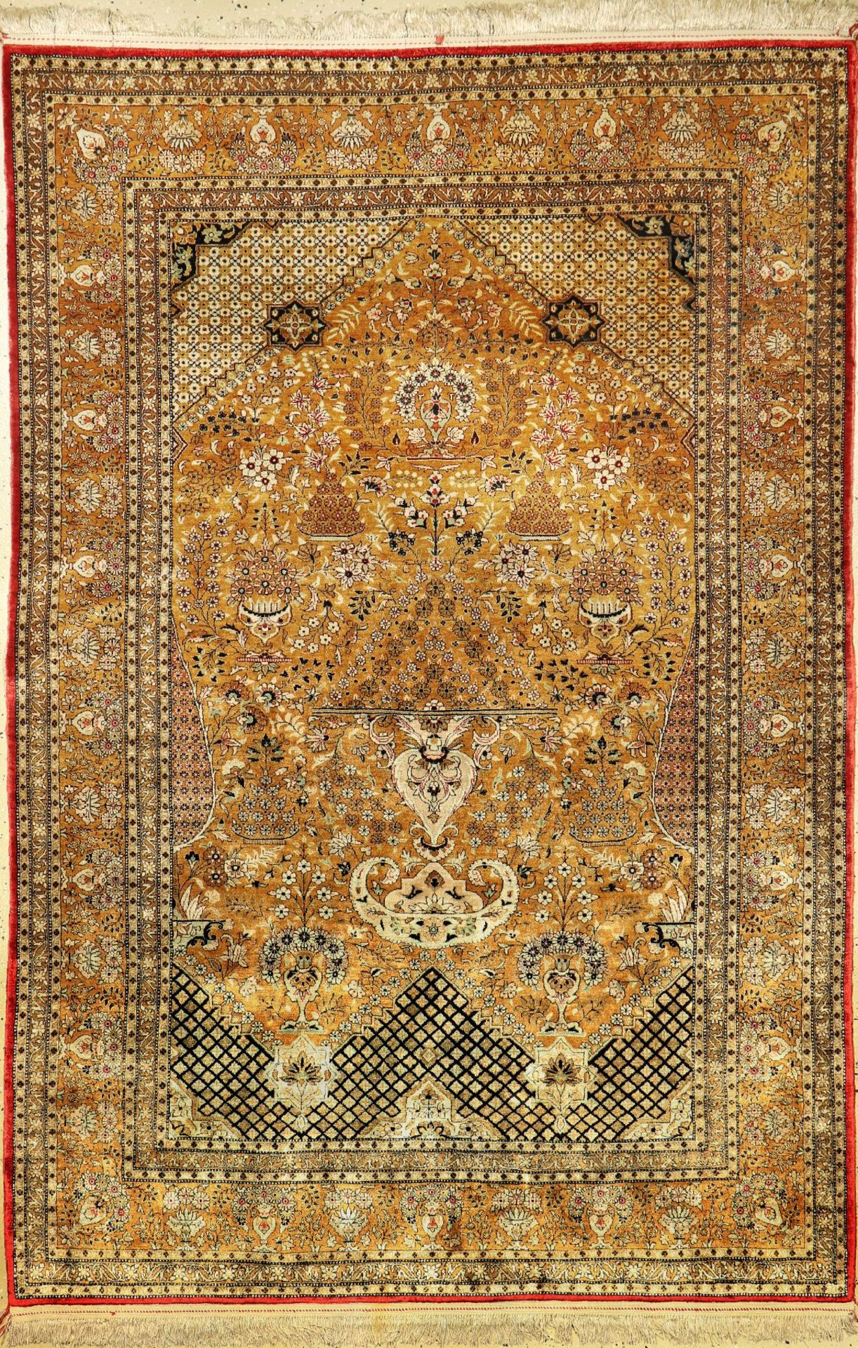 Seiden Ghom alt, Persien, ca. 50 Jahre, reine Naturseide, ca. 210 x 142 cm, Hadji-Khnaumi Design,