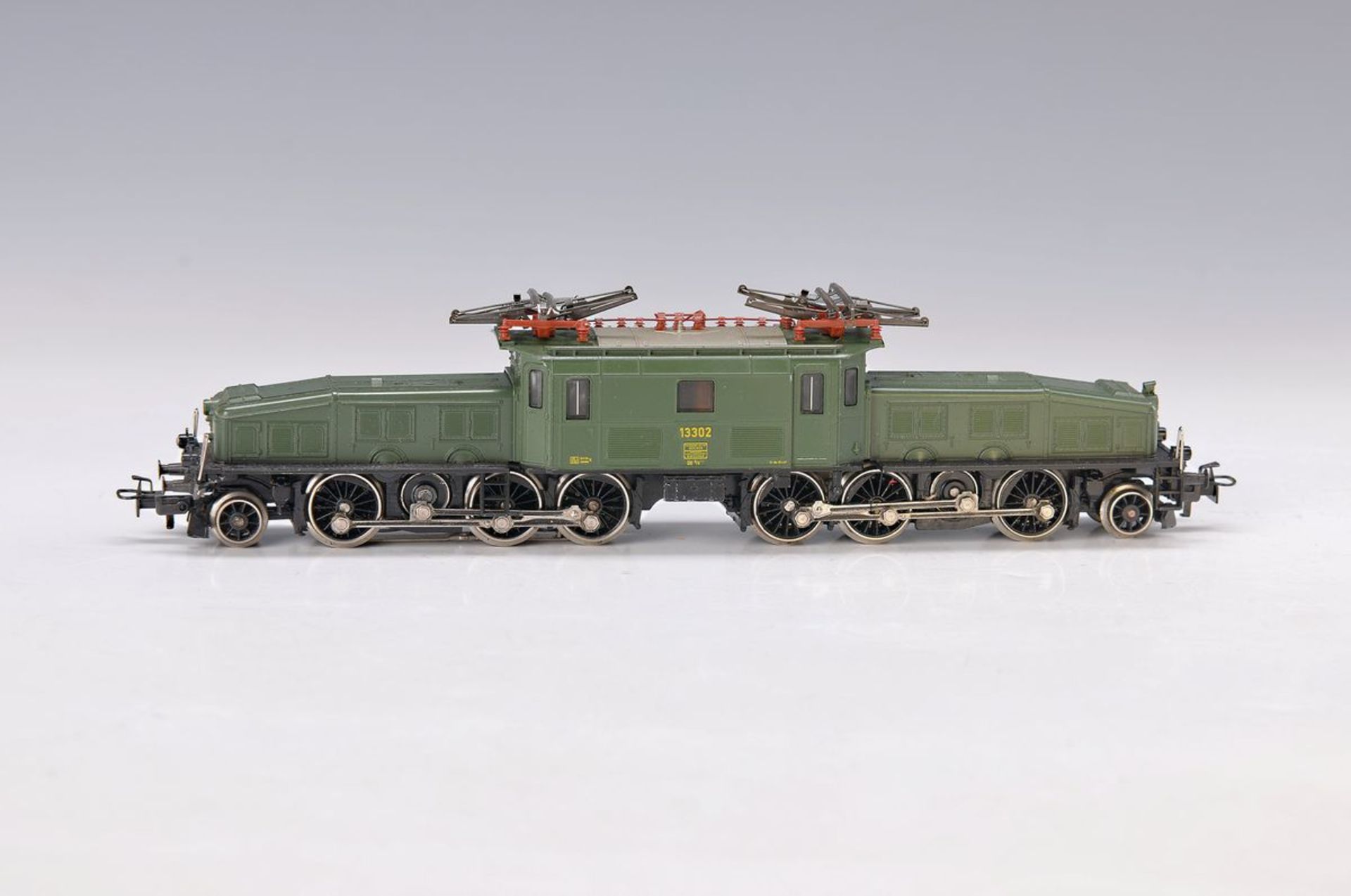 Lokomotive Krokodil, Märklin, 1960er Jahre, Spur H, Nr. 13202, mit leichten Gebr.-spurenLocomotive