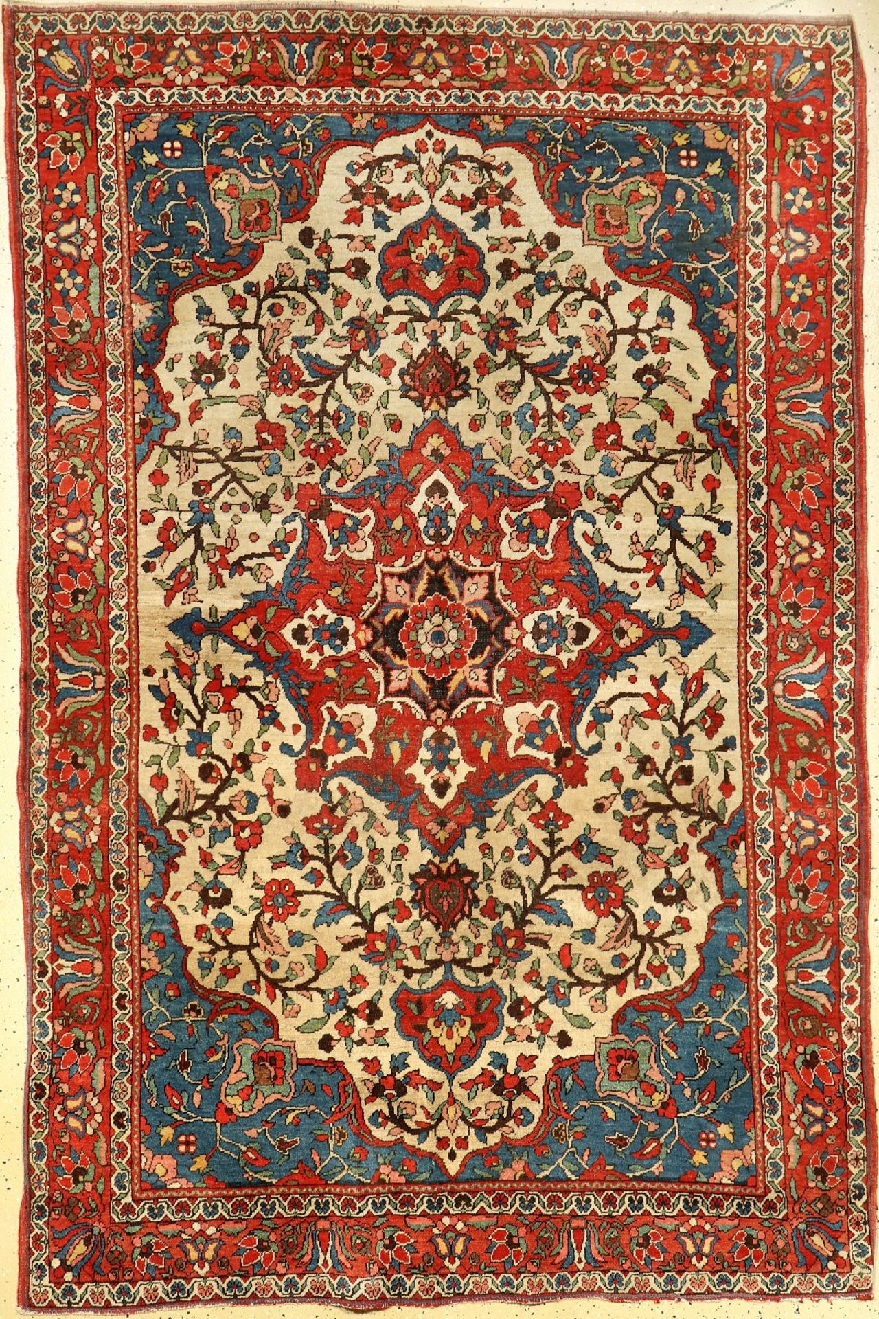 Bachtiar alt, Persien, ca. 60 Jahre, Wolle auf Baumwolle, ca. 212 x 140 cm, EHZ: 3-4Bakhtiar old,