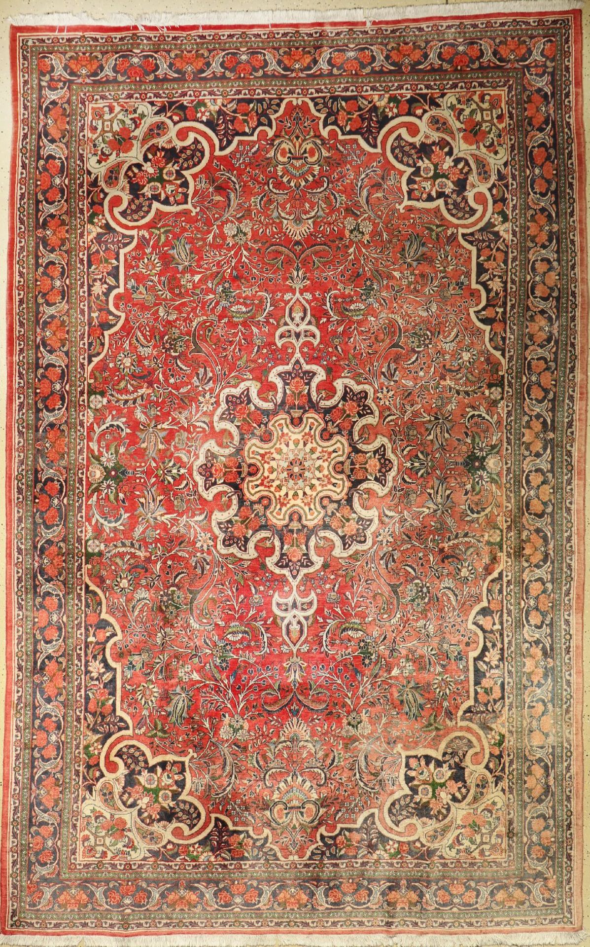 Bidjar alt, Persien, ca. 50 Jahre, Wolle auf Baumwolle, ca. 335 x 213 cm, EHZ: 2-3, (stark